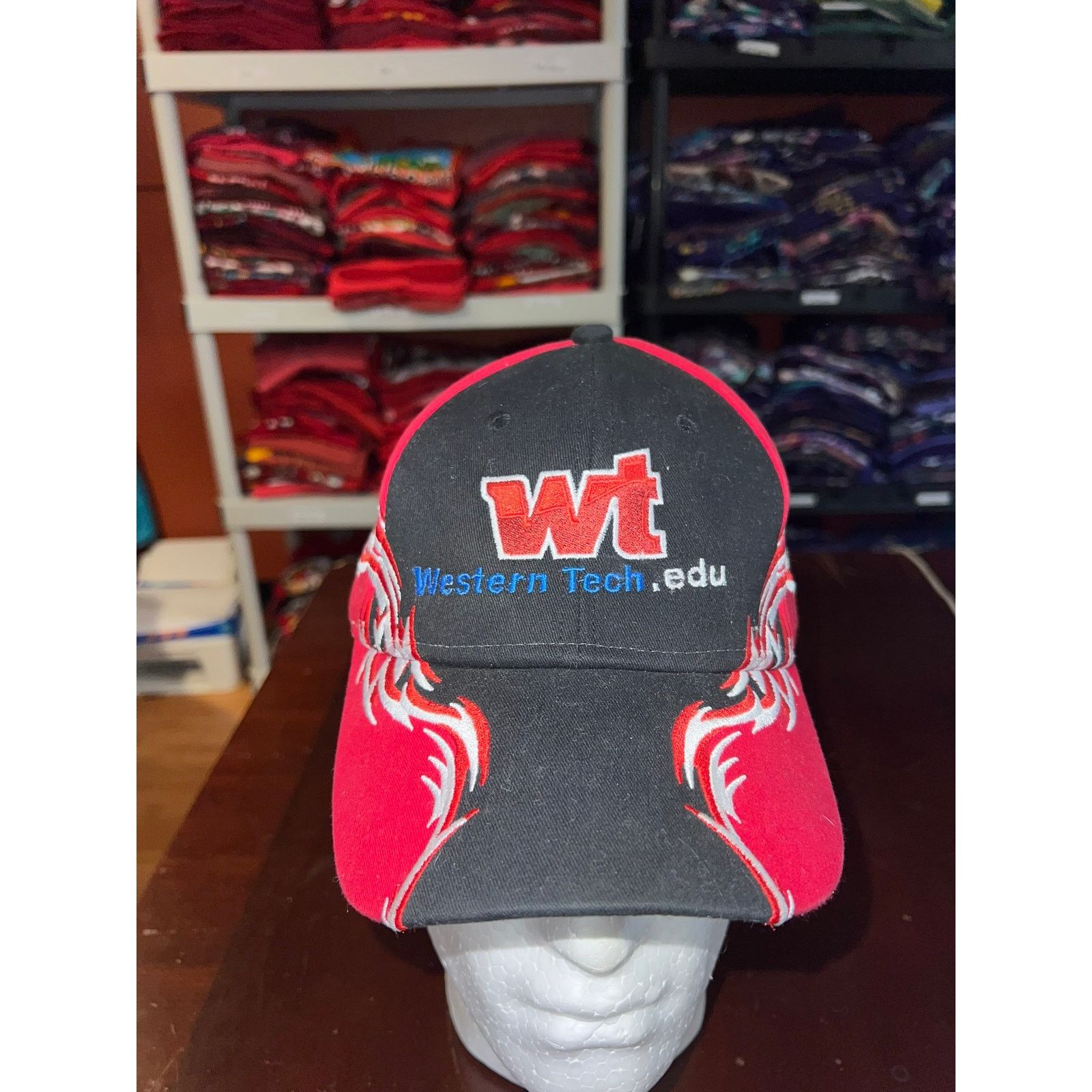 Vintage Western Tech Hat EDU Black Red Cap Headwear Size ONE SIZE - 1 Thumbnail