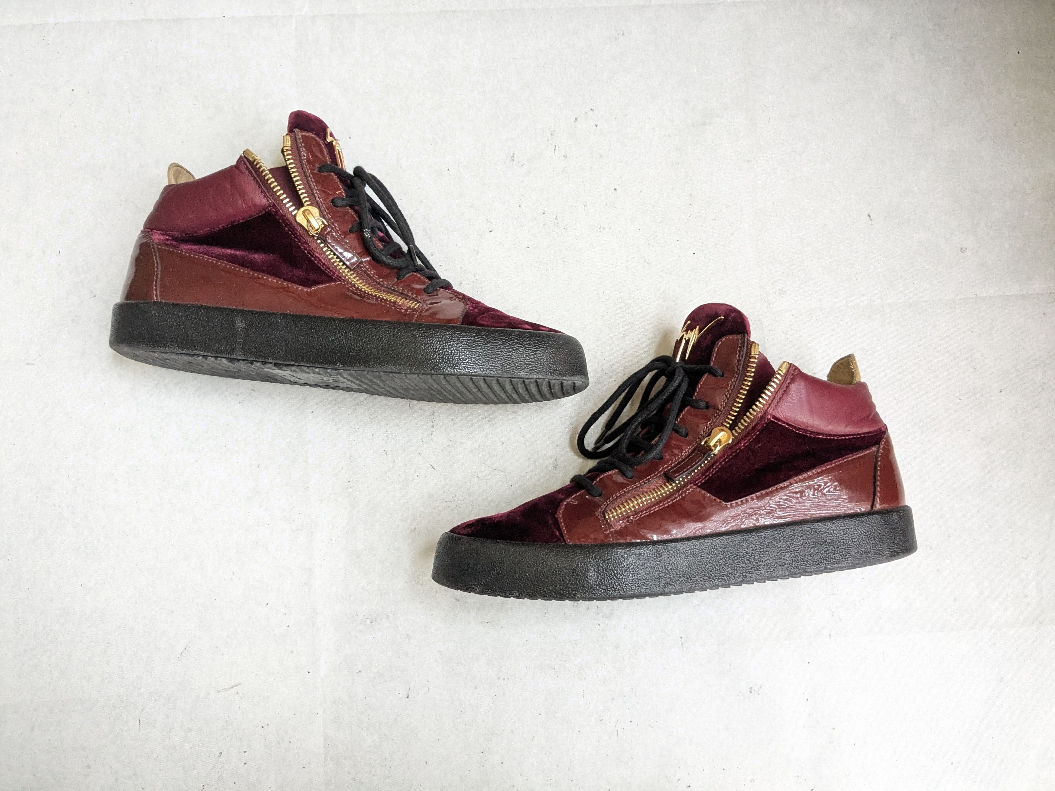 Giuseppe Zanotti Giuseppe Zanotti Sneakers 11 44 Burgundy Velvet High Gold Size US 11 / EU 44 - 1 Thumbnail