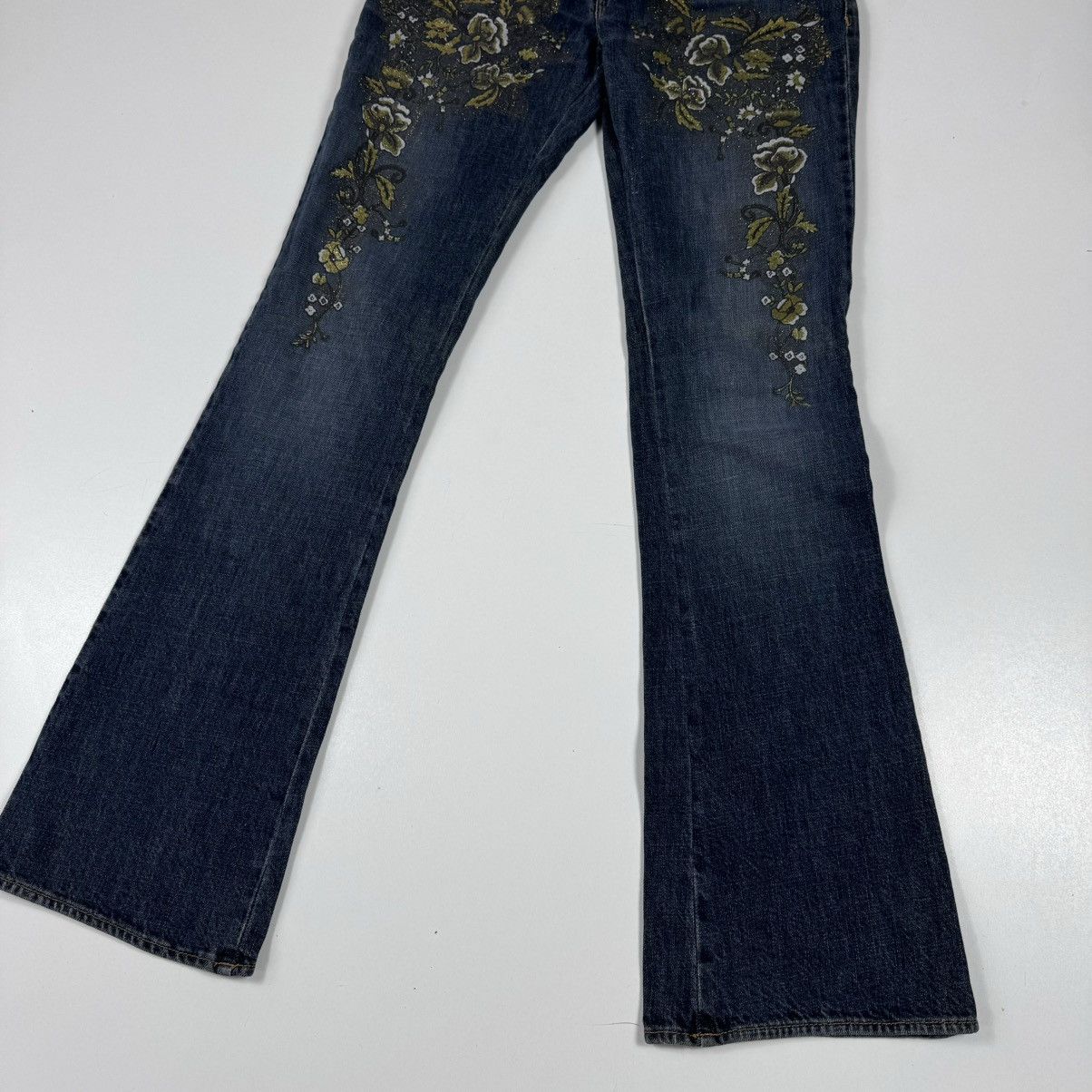 Roberto Cavalli flared y2k jeans justcavalli very rare flowers print Size 27" / US 4 / IT 40 - 3 Thumbnail