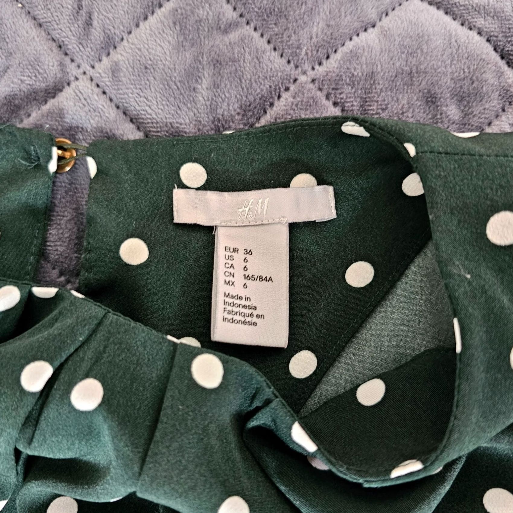 H&M VINTAGE H&M Dress Green Polka Dot Size 6 Long Sleeve Elastic Waist Wide Cuffs Formal Womens Maxi Long Dress Size M / US 6-8 / IT 42-44 - 7 Thumbnail
