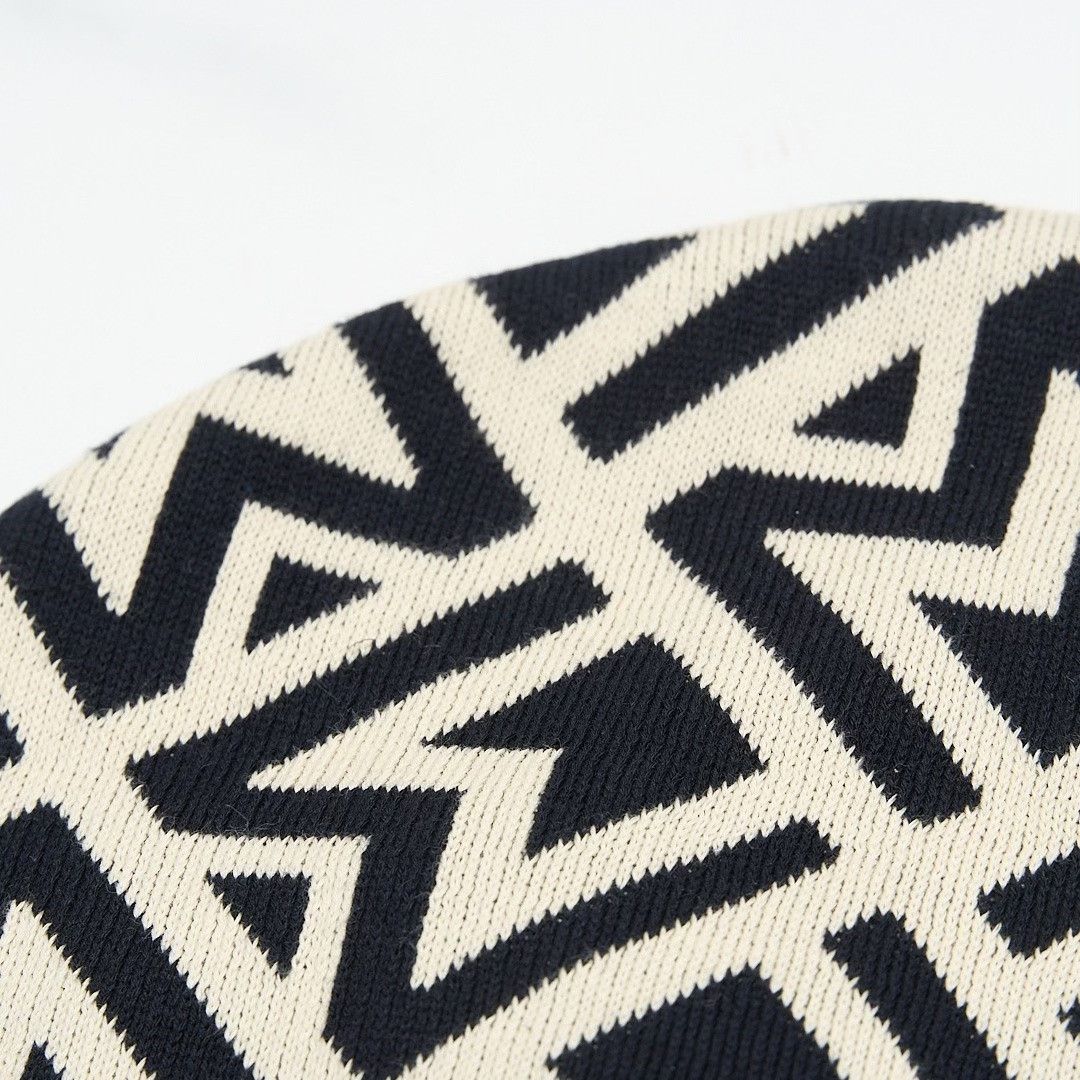 Moncler Moncler Uni Logo Jacquard Beanie Size ONE SIZE - 5 Thumbnail