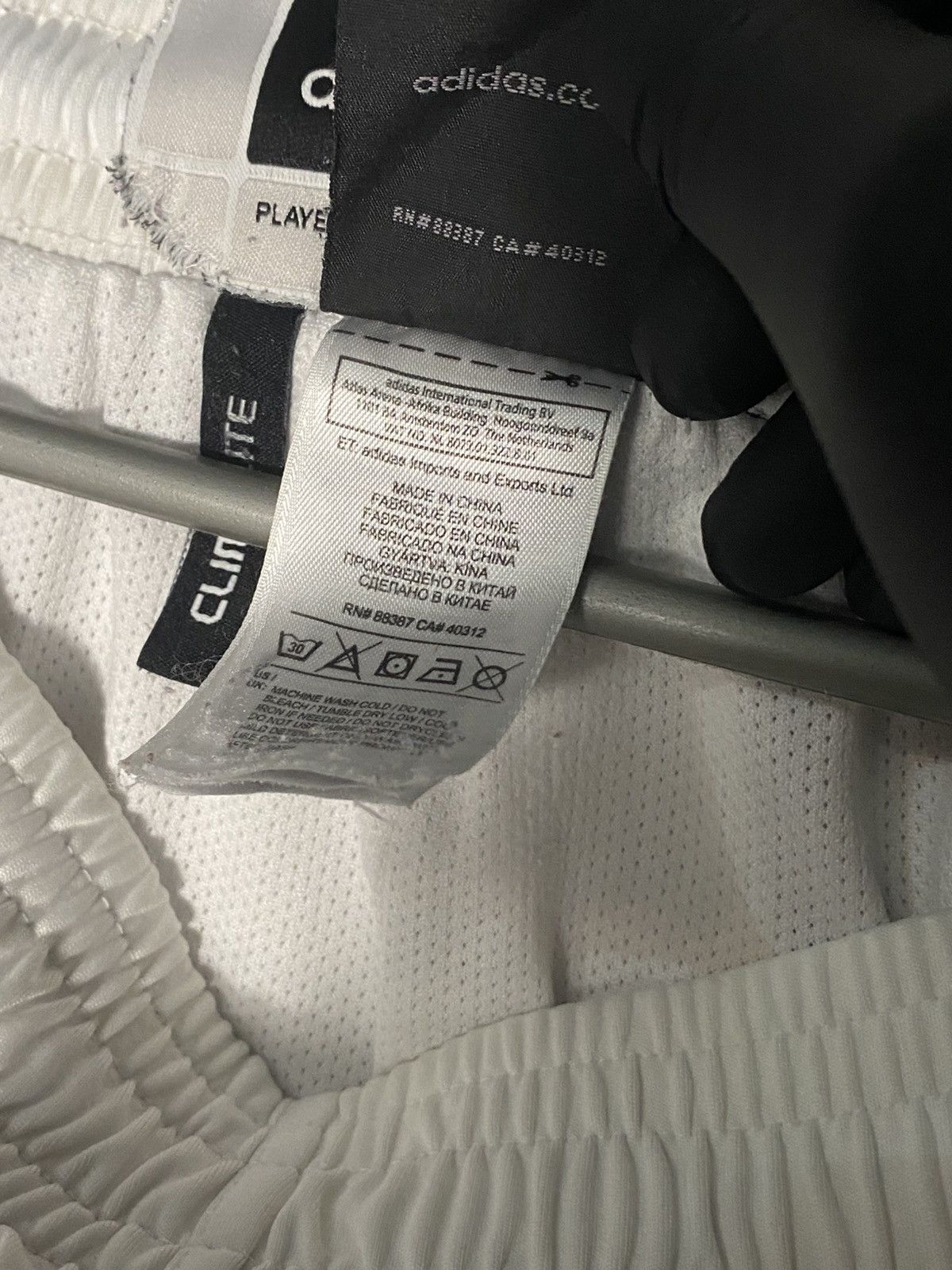 Adidas Real Madrid Adidas Basketball Shorts Football Soccer XL Size US 36 / EU 52 - 4 Thumbnail