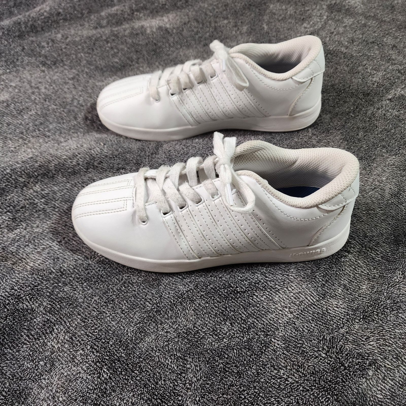 K-Swiss Classic KSwiss sneakers shoes pre-owned Mens size 5.5 b8 Size US 5.5 / EU 38 - 5 Thumbnail