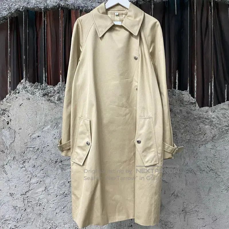 Burberry Burberry Khaki Long Trench Coat for Women. Size XXS / US 00 / IT 34 - 1 Thumbnail