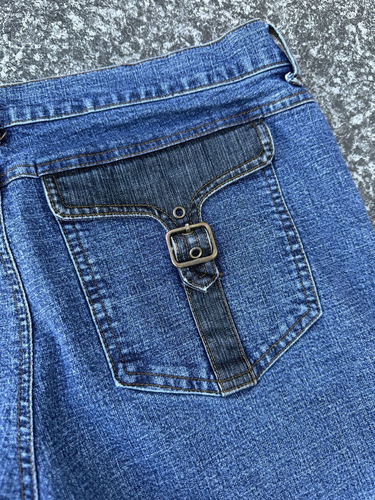 B.U.M Equipment × Vintage Vintage 90s Bum Equipment Denim Buckle Strap Jeans USA Baggy Size 34" / US 12 / IT 48 - 10 Thumbnail