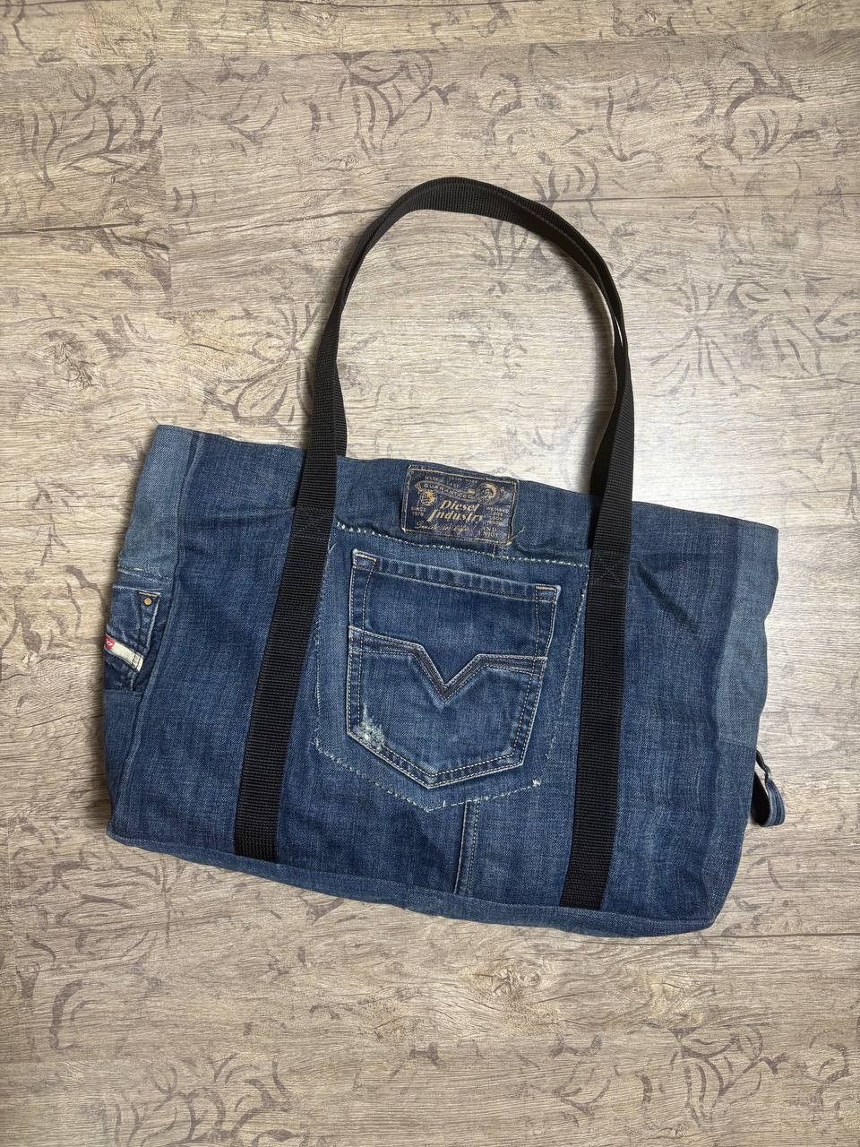 Diesel Vintage Diesel bag y2K RARE Handmade Denim sling Bag Size ONE SIZE - 12 Thumbnail