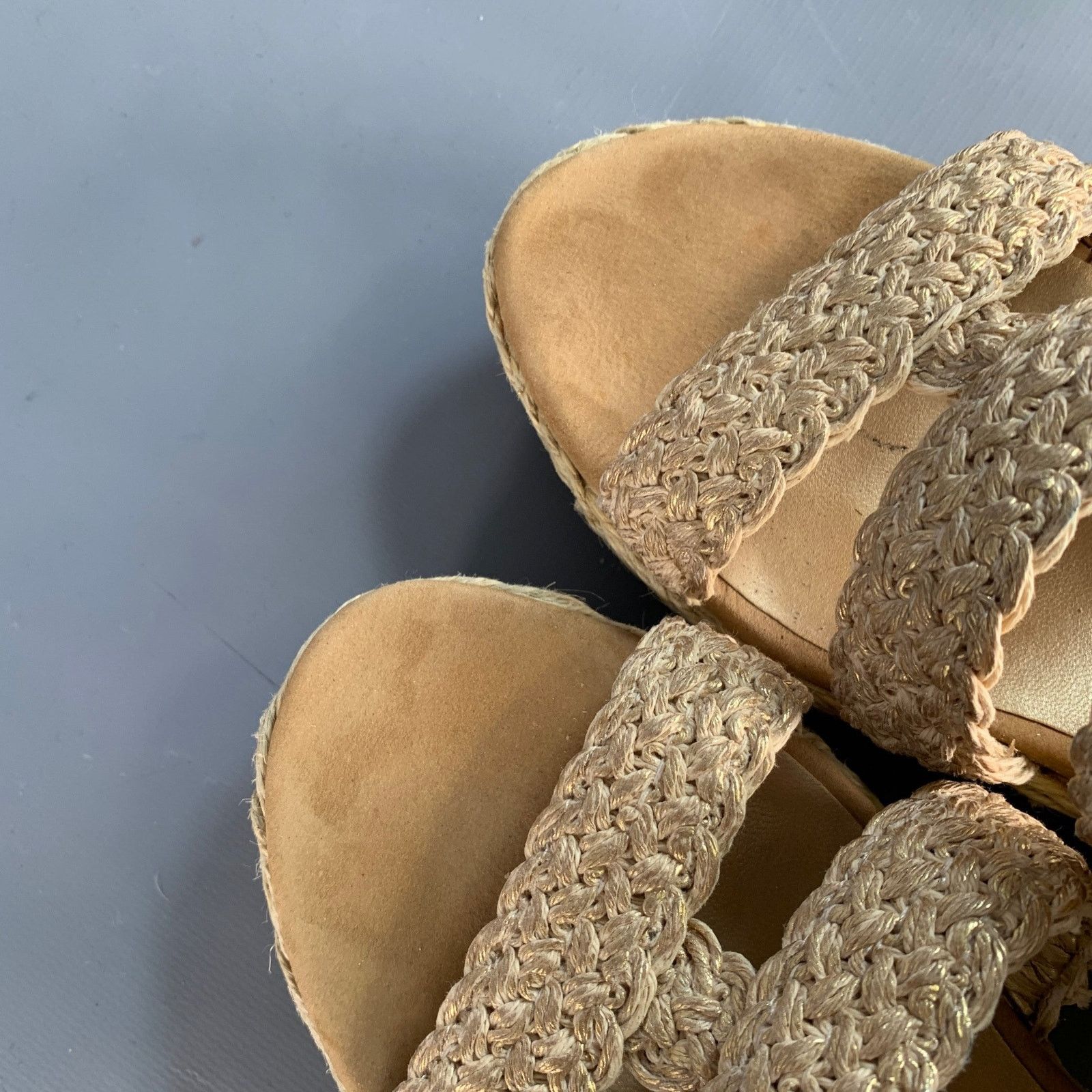 Stuart Weitzman STUART WEITZMAN 7 Beige Natural Metallic Espadrille Sandals Size US 7 / IT 37 - 13 Thumbnail