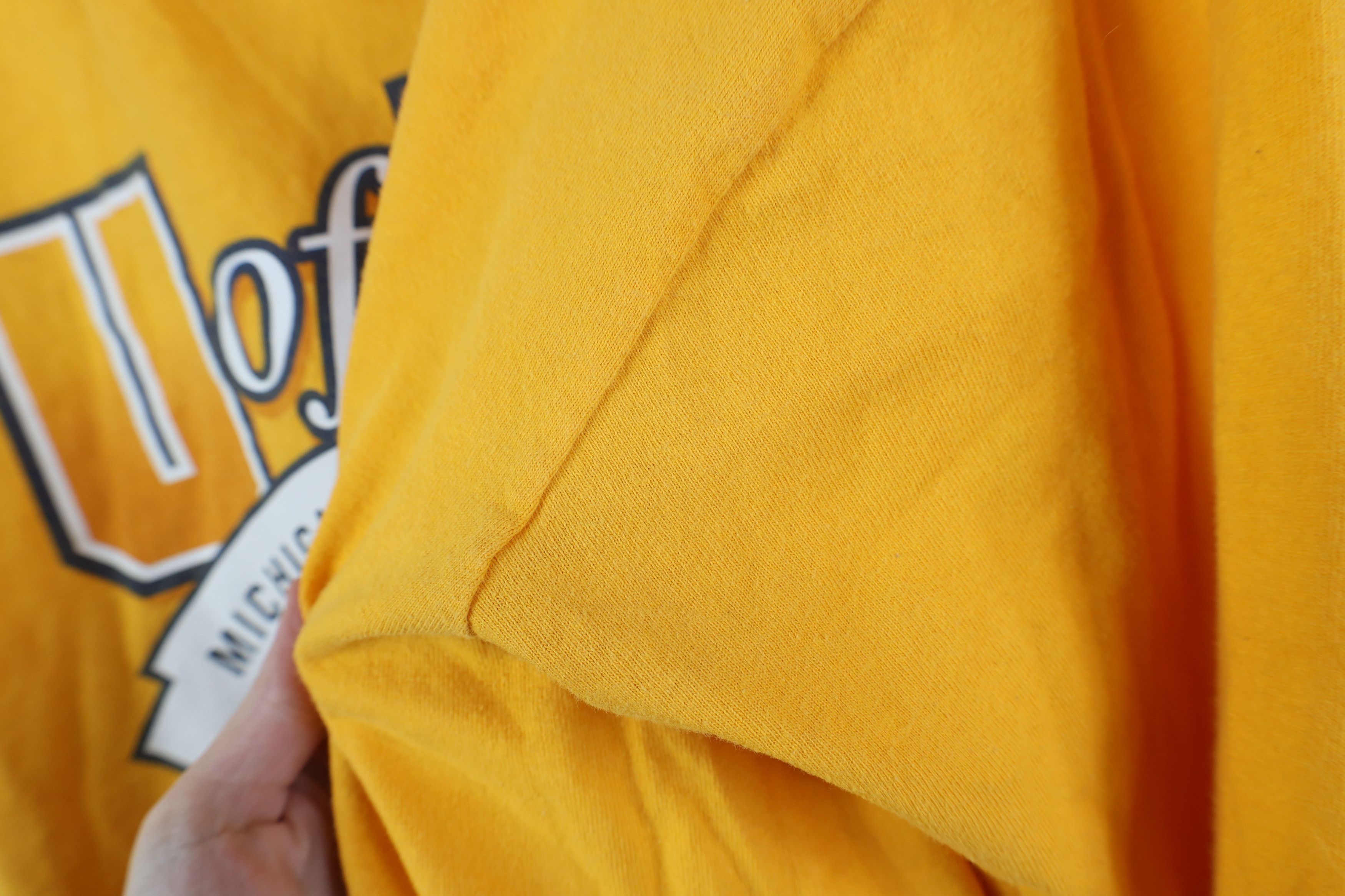 Vintage Vintage 90s Y2K University of Michigan Long Sleeve T-Shirt Size US XL / EU 56 / 4 - 7 Thumbnail
