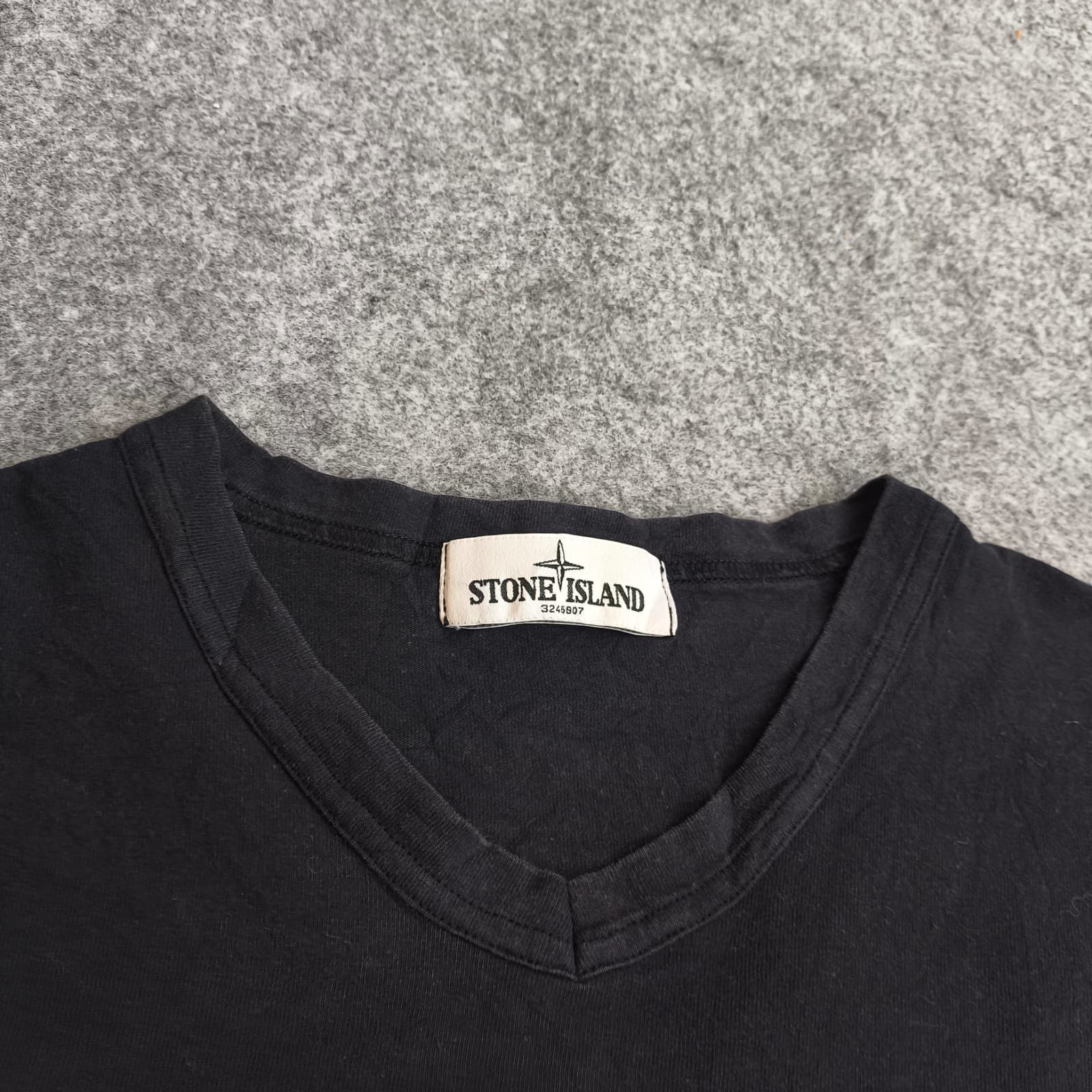 Stone Island Vtg stone island longsleeve tshirt Size US L / EU 52-54 / 3 - 3 Thumbnail