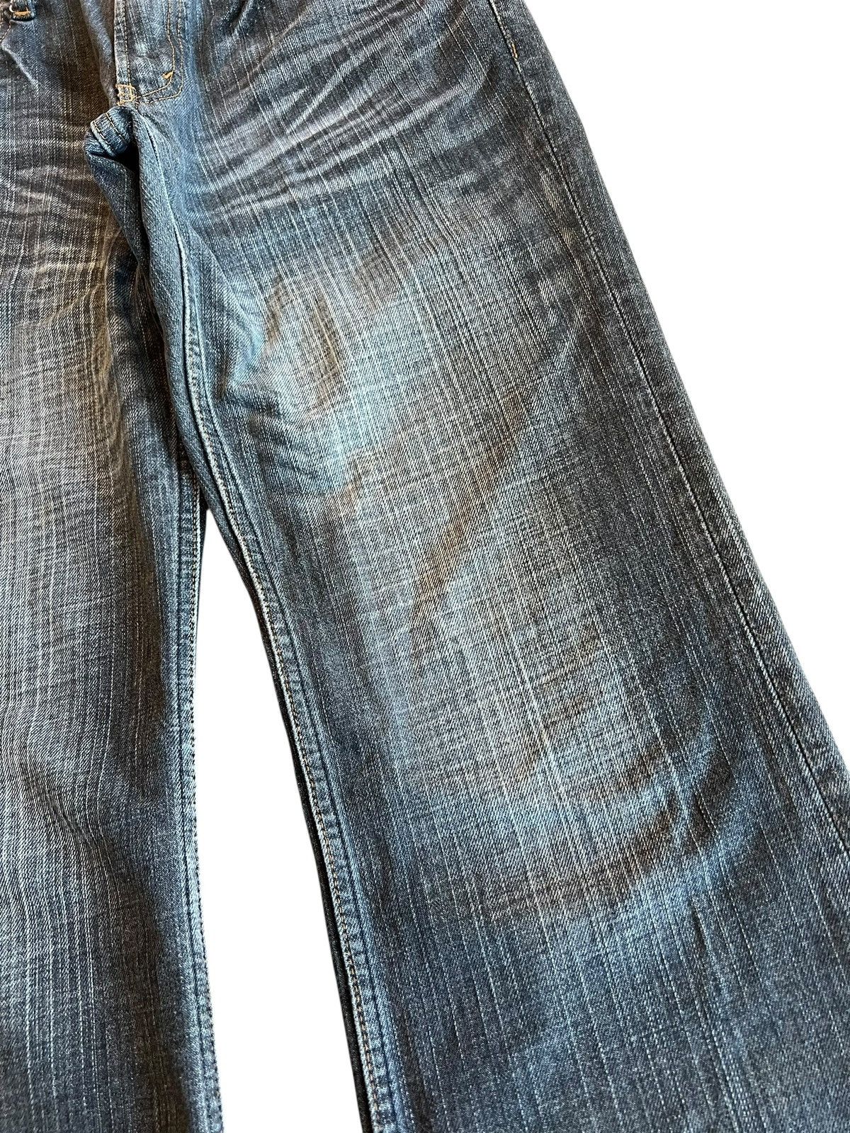 Japanese Brand Vintage Flare Crackwash Bobson Faded Jean Size US 30 / EU 46 - 7 Thumbnail