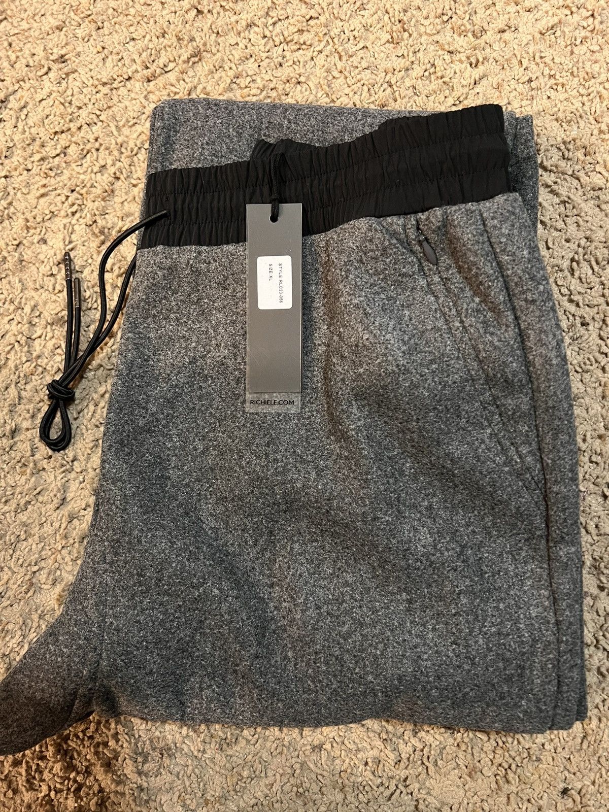 image of Richie Le Collection Summer 2023 XL Relaxed Fleece Pant in Charcoal Grey, Men's (Size 38)