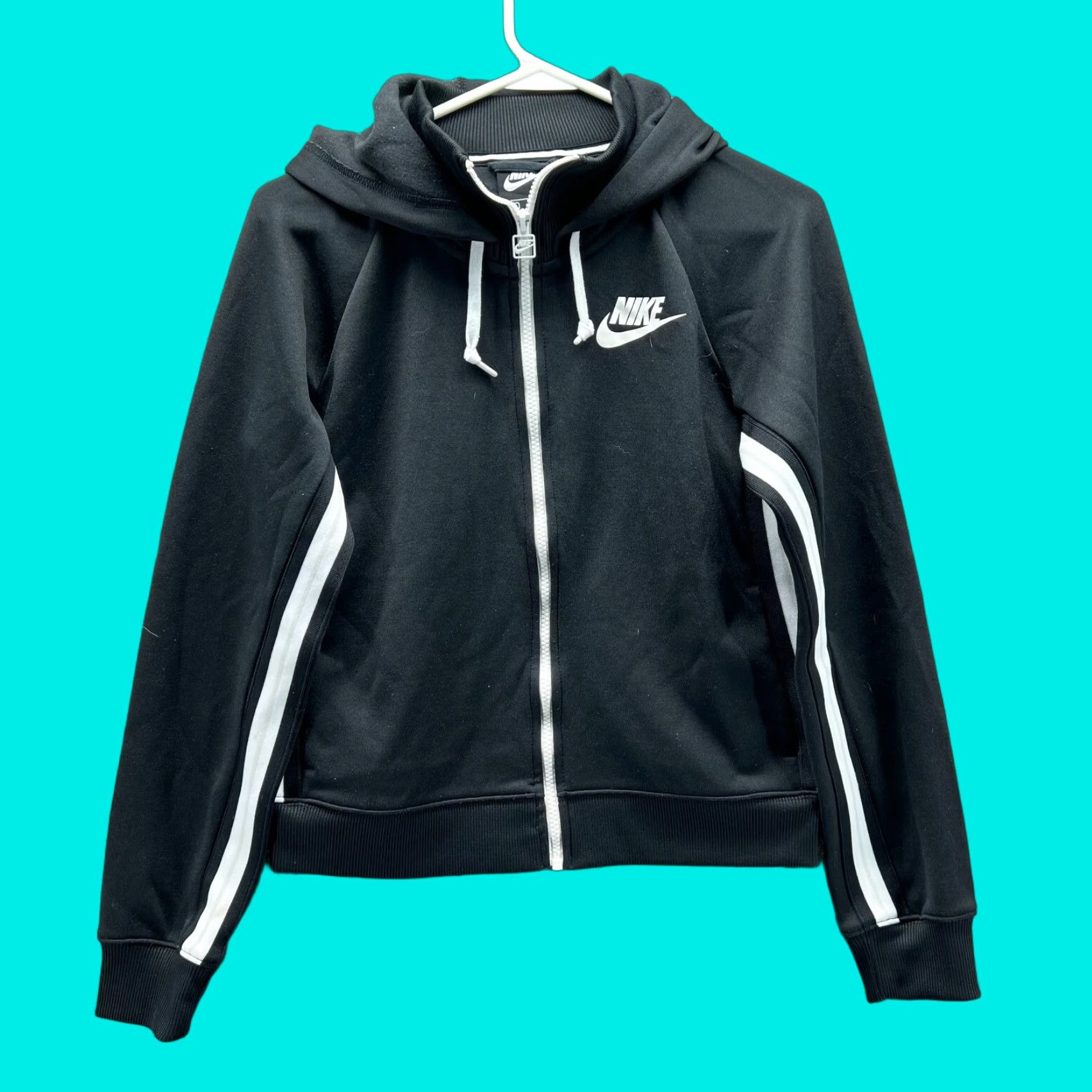 Nike VINTAGE Nike Sweater Women Small Full Zip Hoodie Jacket Swoosh VTG Black | Logo Fleece Hooded Short description kept? Size S / US 4 / IT 40 - 1 Thumbnail