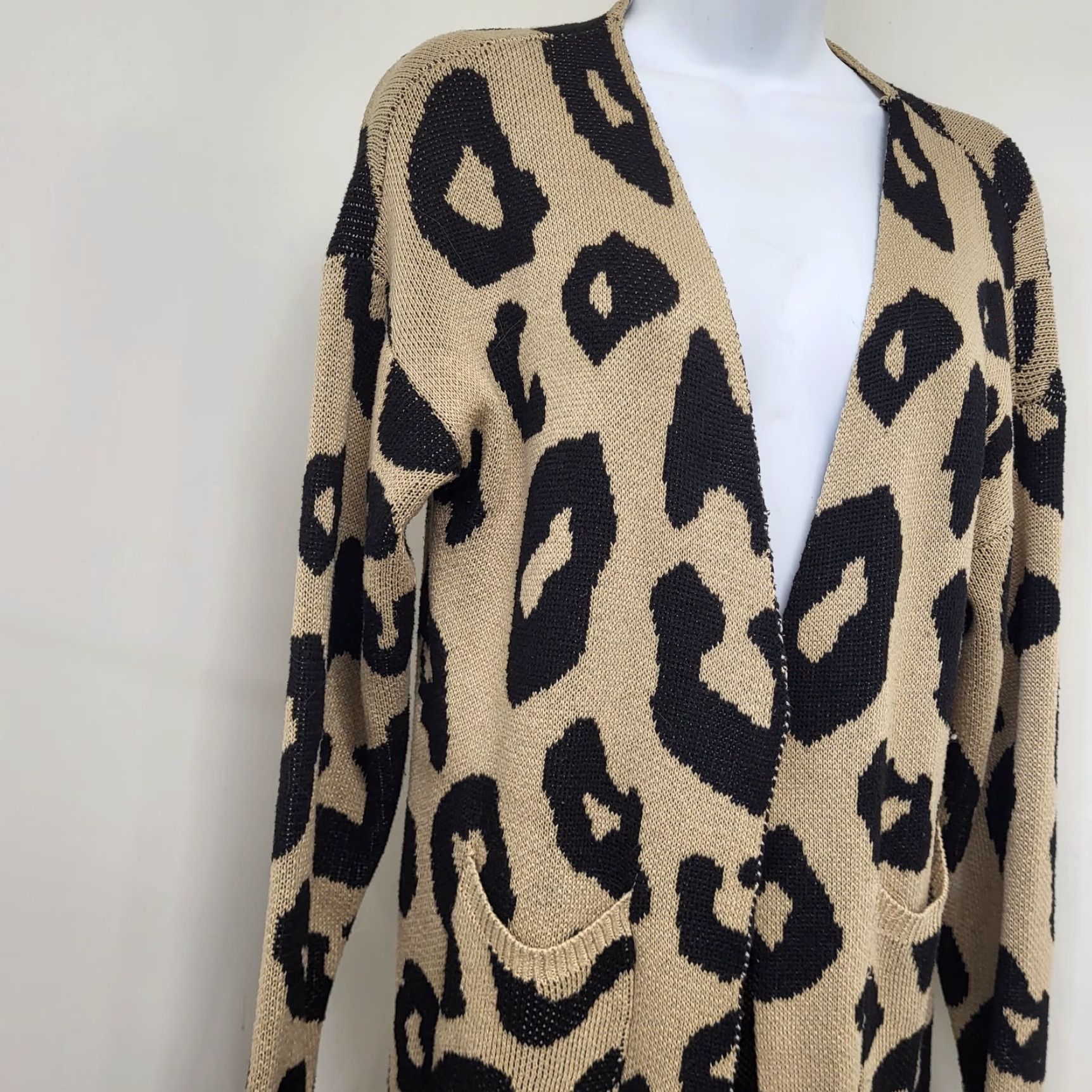 Vintage Vestidos Cardigan Womens M Animal Print Open Front Duster Long Sleeve Pockets Shirt Size M / US 6-8 / IT 42-44 - 6 Thumbnail