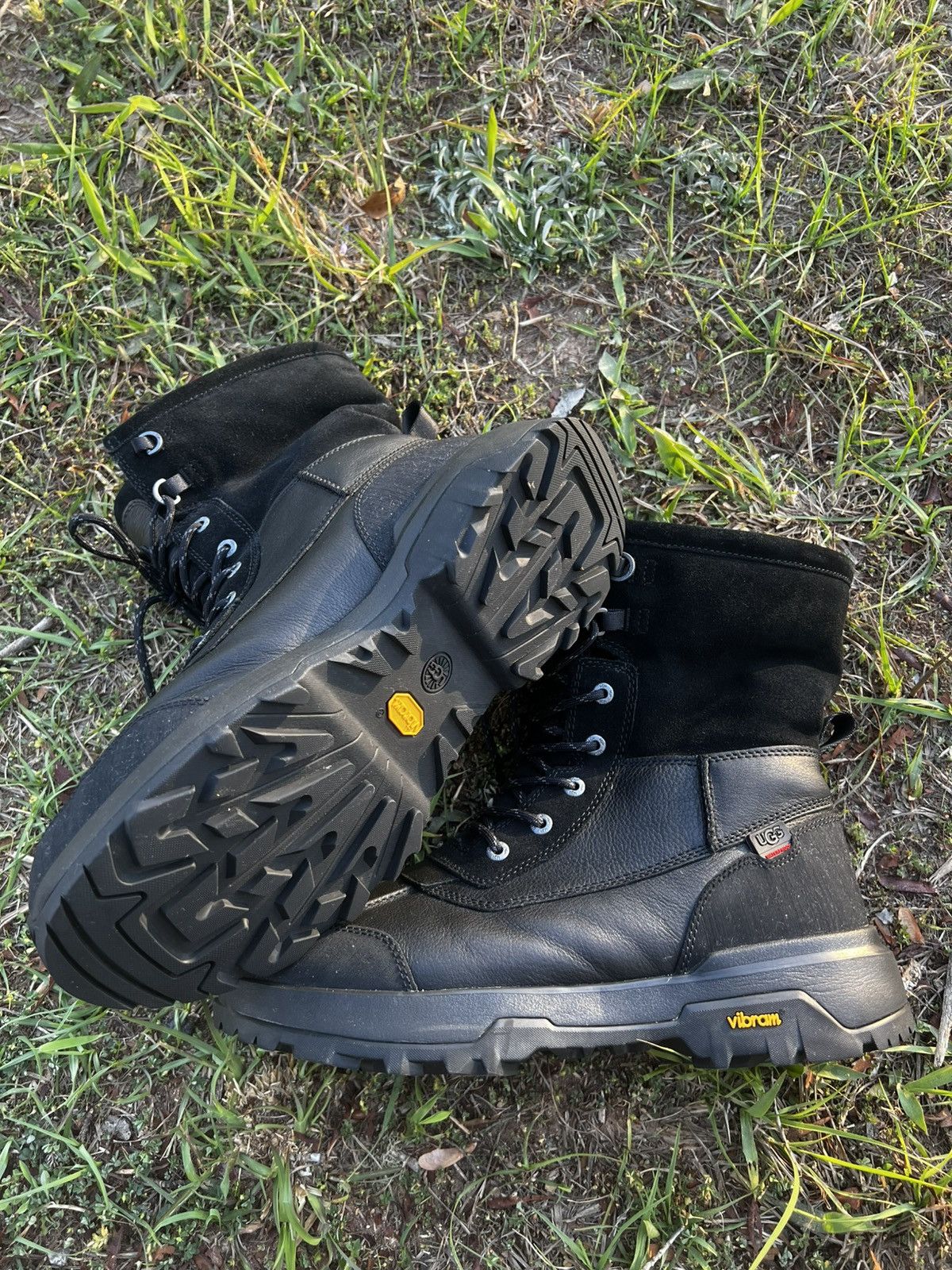 Ugg CLEAN UGG size 11.5 Mens Adirondack XXV Black Boots Size US 11.5 / EU 44-45 - 4 Thumbnail