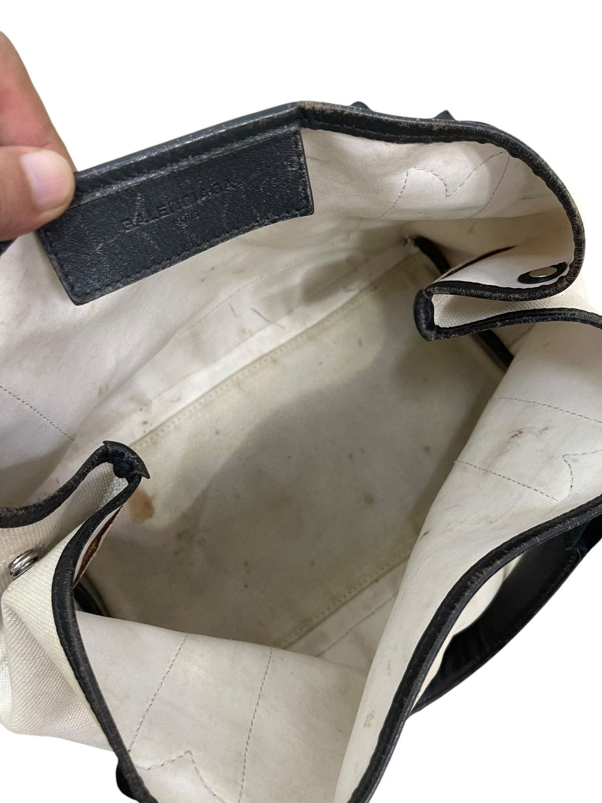 Balenciaga Balenciaga Paris Cotton Canvas Leather Tote Bag 9🟩 Size ONE SIZE - 20 Thumbnail