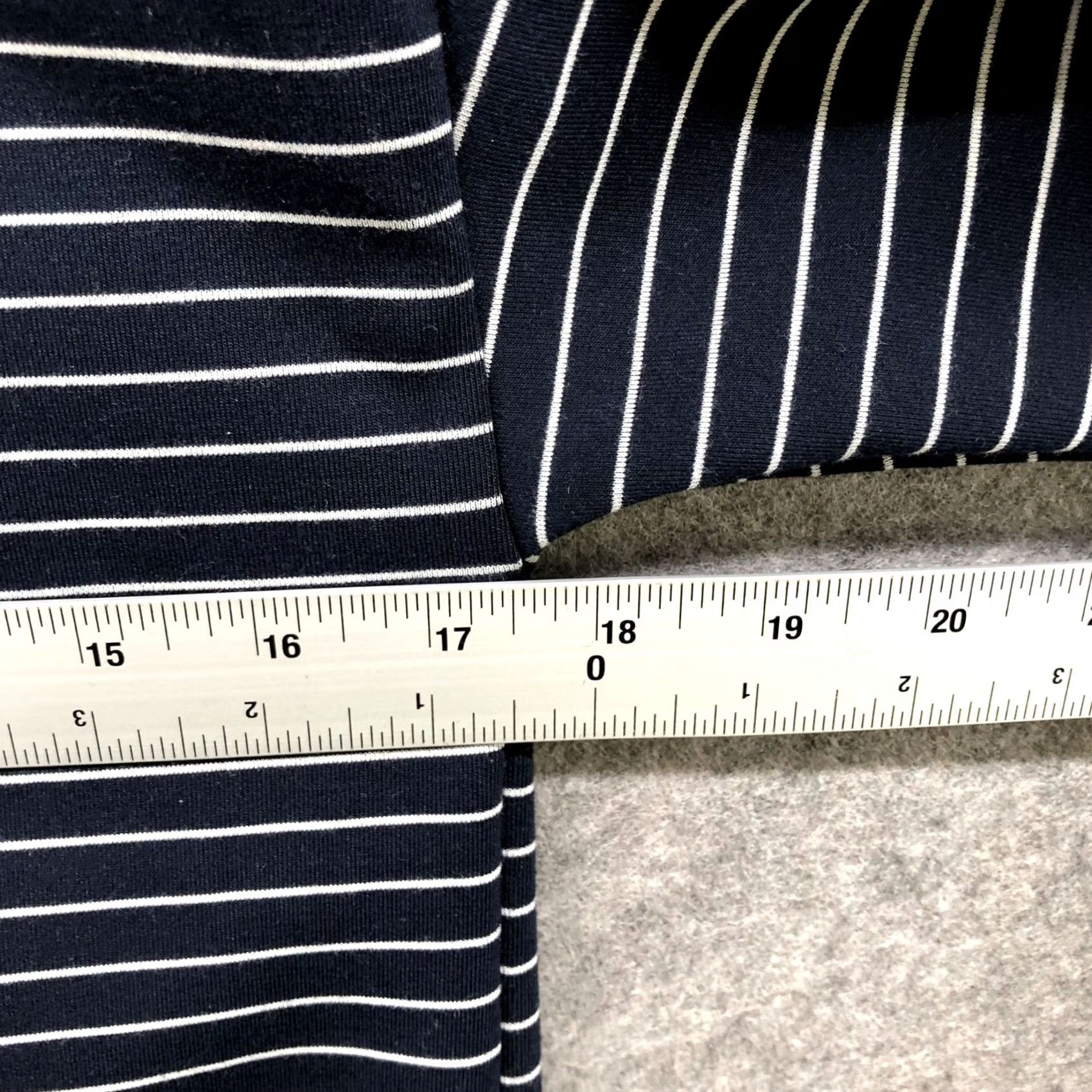 Banana Republic Banana Republic Long Sleeve Top Ponte Knit Bow Front Navy Stripe Womens S Thick Size S / US 4 / IT 40 - 7 Thumbnail