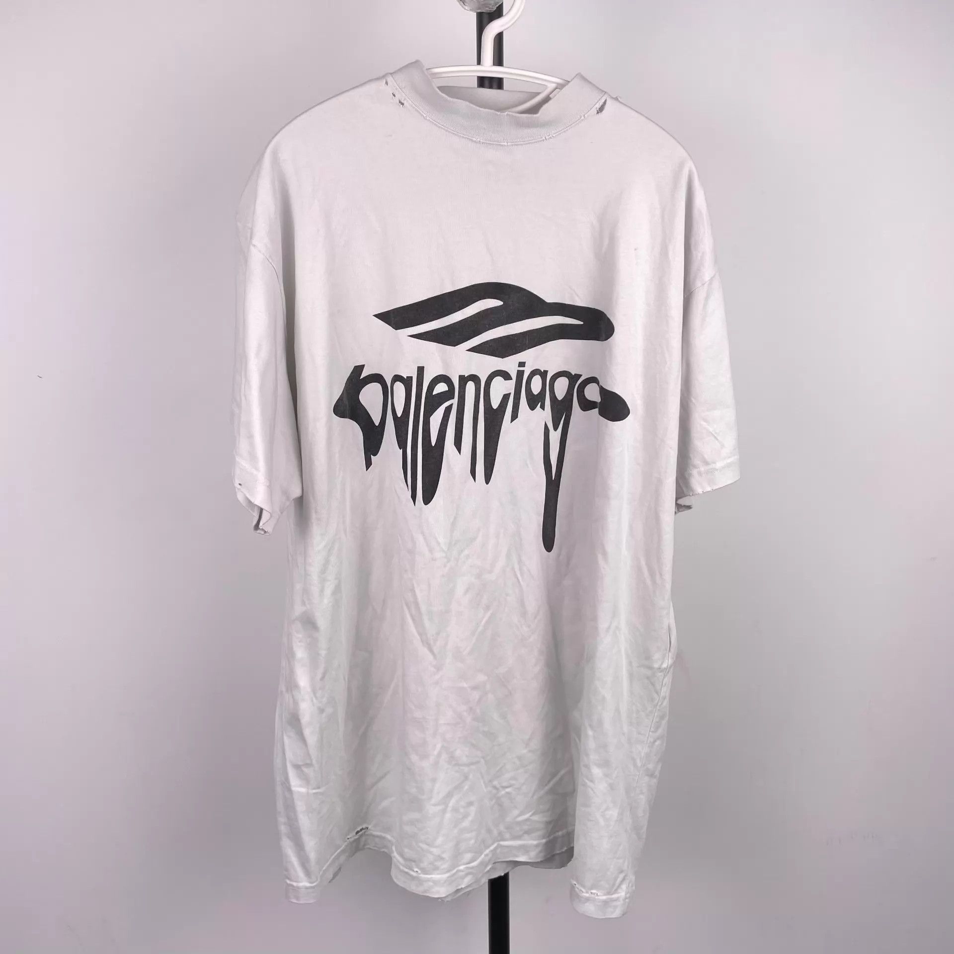 Balenciaga Balenciaga T-shirt L Light Gray Size US L / EU 52-54 / 3 - 1 Thumbnail
