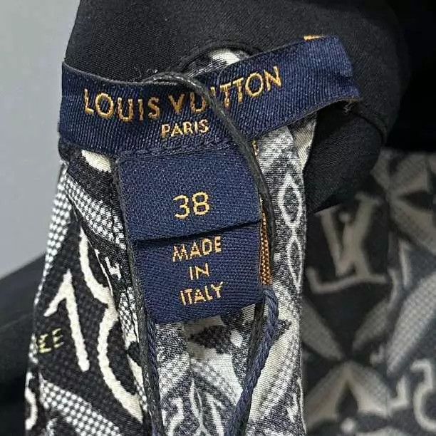 Louis Vuitton LV all over print silk dress new size 38 Size S / US 4 / IT 40 - 6 Thumbnail
