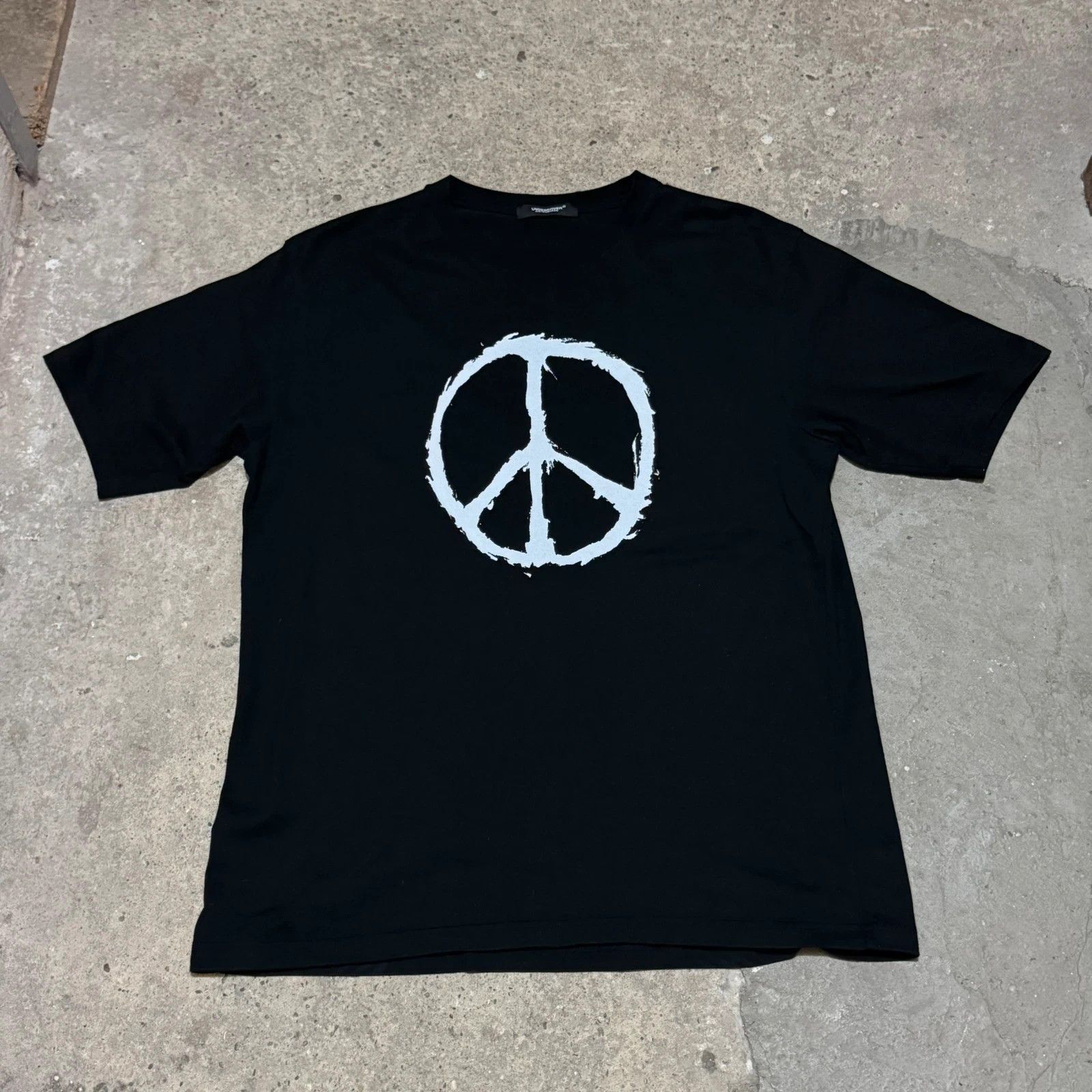 Undercover F/W 2017 Undercover Patti Smith „Peace“ logo t-shirt Size US M / EU 48-50 / 2 - 1 Thumbnail