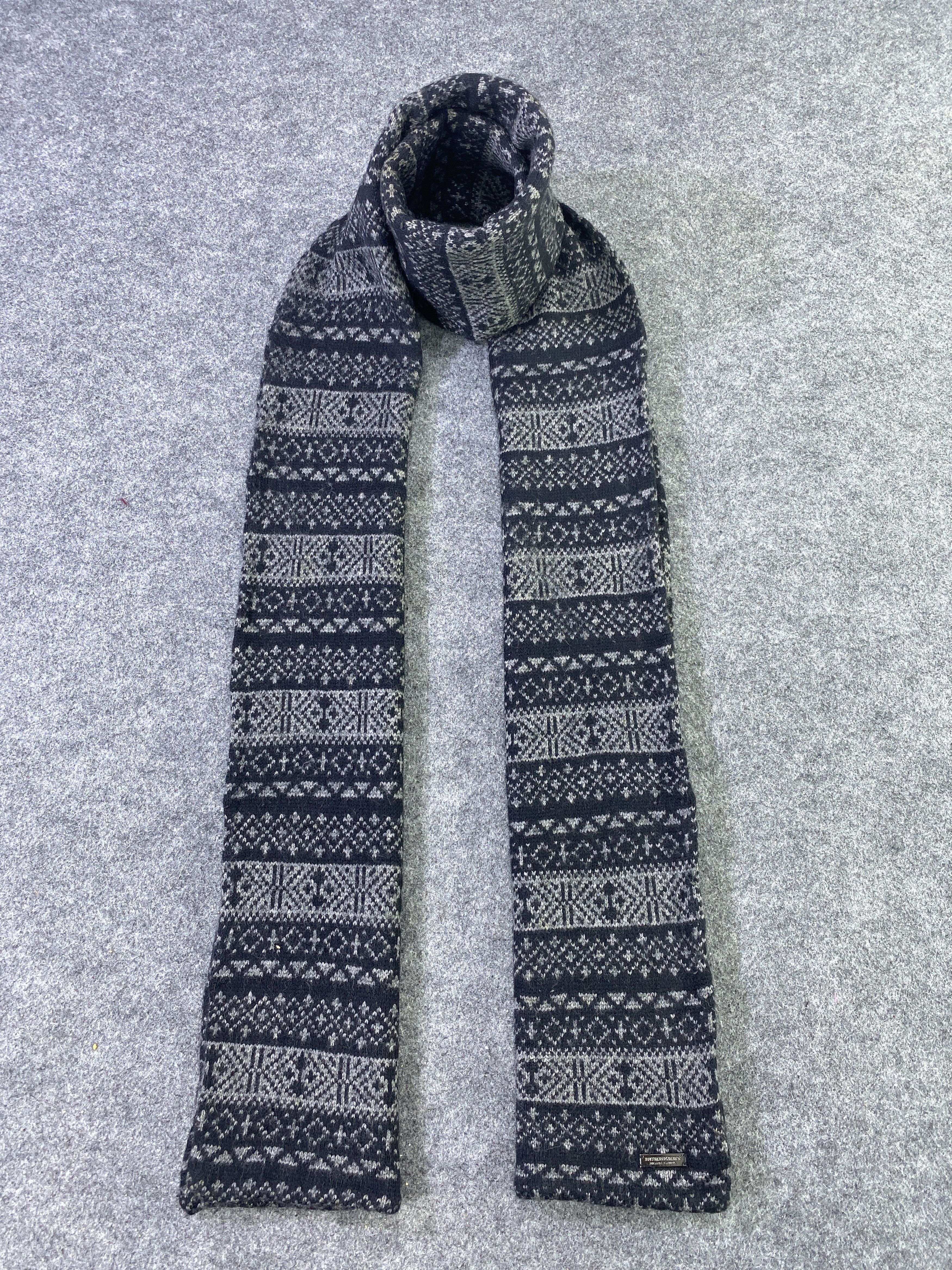Burberry BURBERRY BLACK LABEL Scarf / Muffler / Neckwear -T723 Size ONE SIZE - 1 Thumbnail