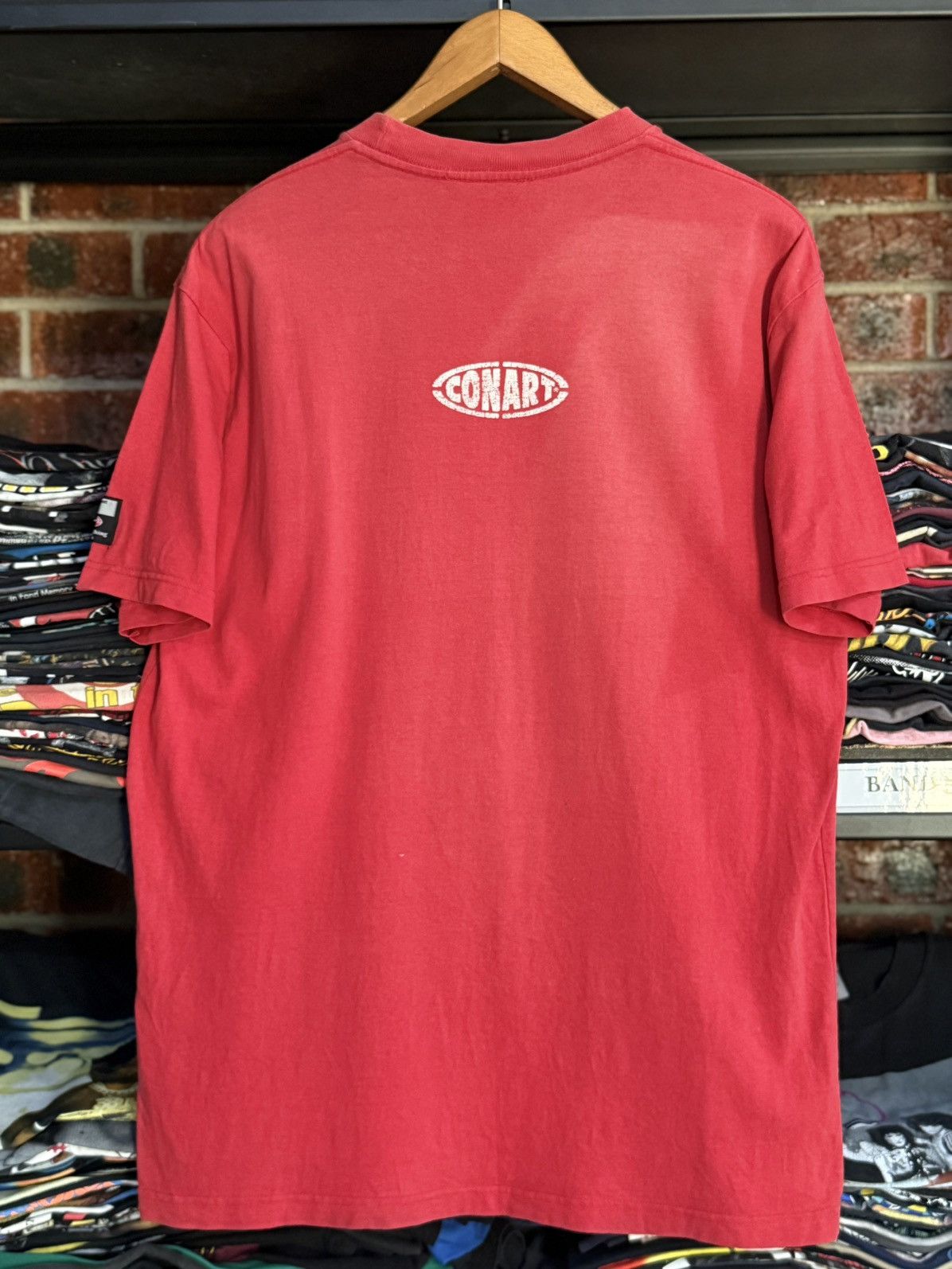 Rap Tees Thrashed Vintage 90s Conart The World Is Yours Sun Faded Tee Size US L / EU 52-54 / 3 - 2 Thumbnail