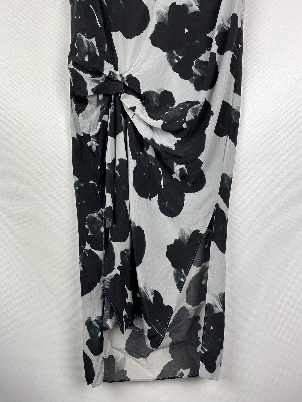 Allsaints Allsaints ladies silk Dissolve Riviera patterned dress Size M / US 6-8 / IT 42-44 - 8 Thumbnail