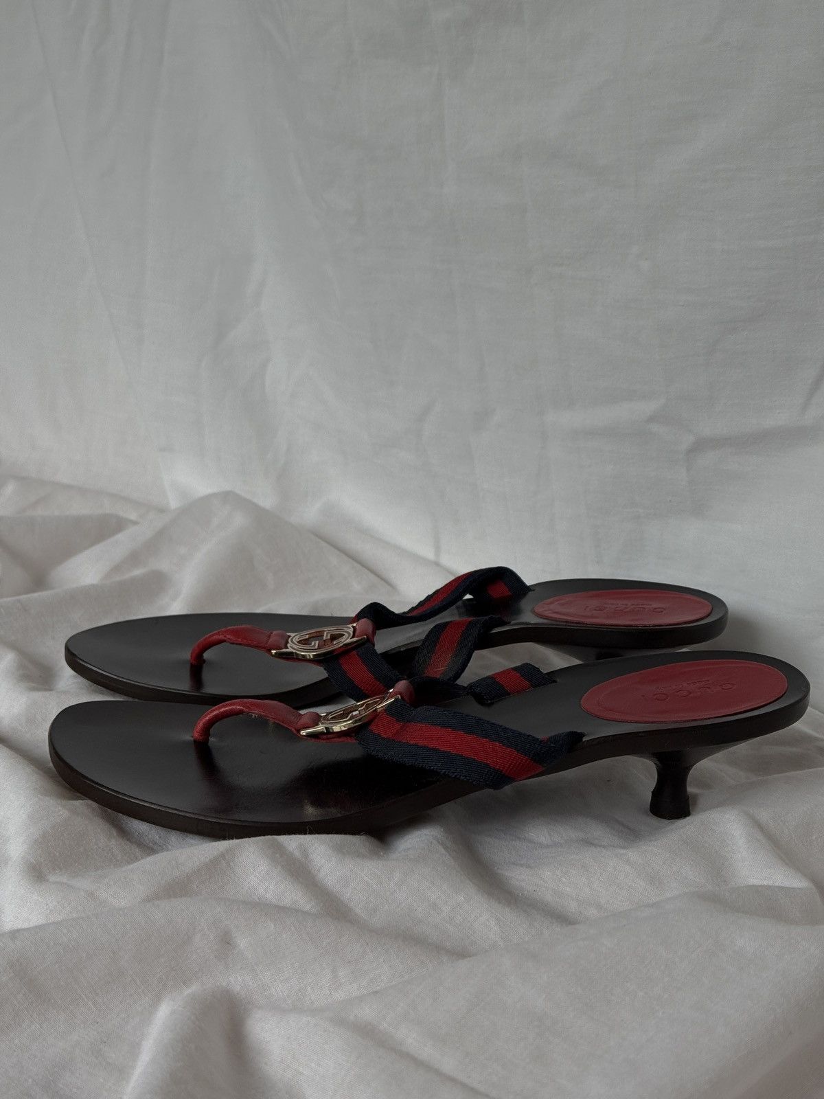 Gucci × Vintage Gucci Web Interlocking GG Thong Flip Flops Mules Size US 8 / IT 38 - 2 Thumbnail