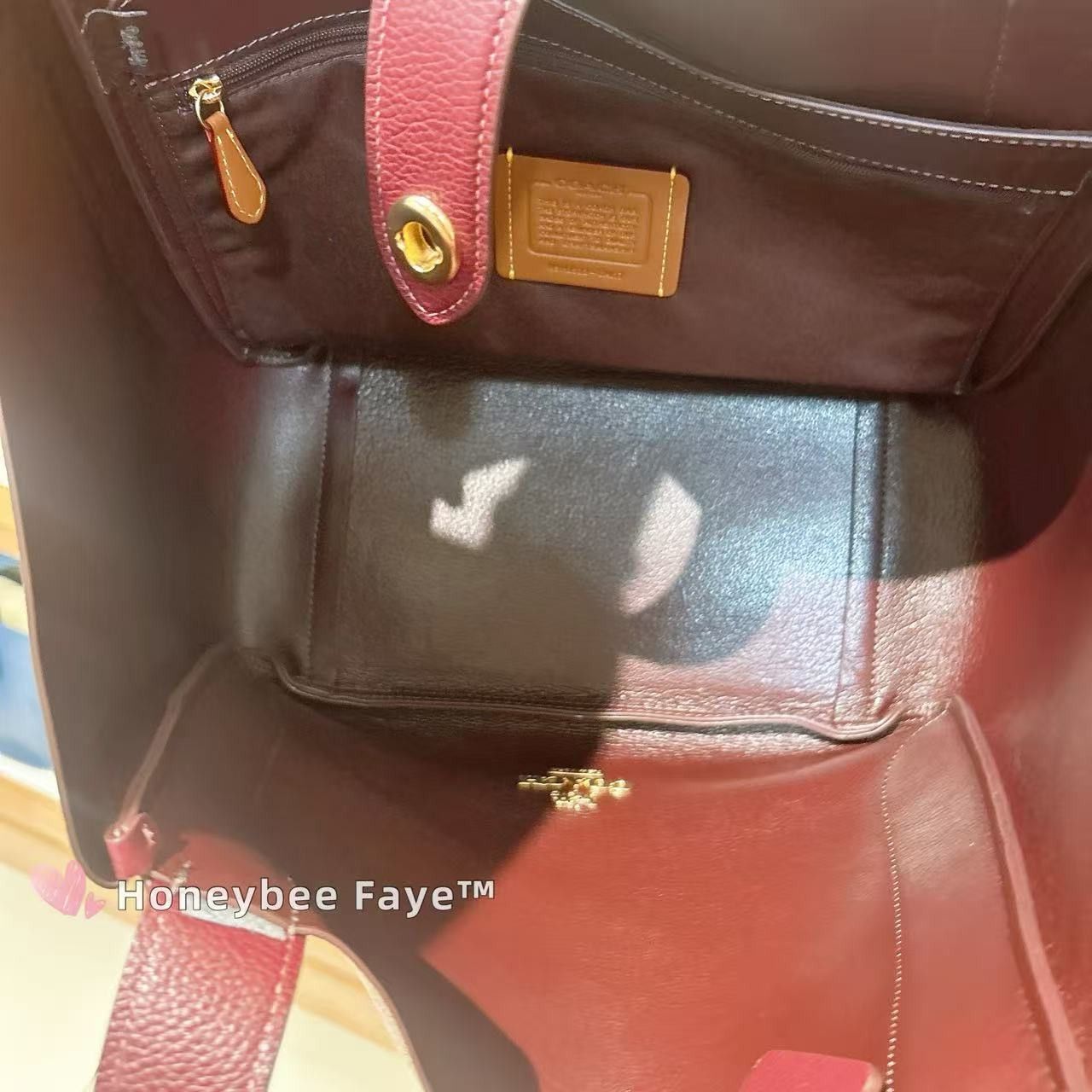 Coach Hadley Turnlock Tote Bag CAL17 Dark Wine Size ONE SIZE - 4 Thumbnail