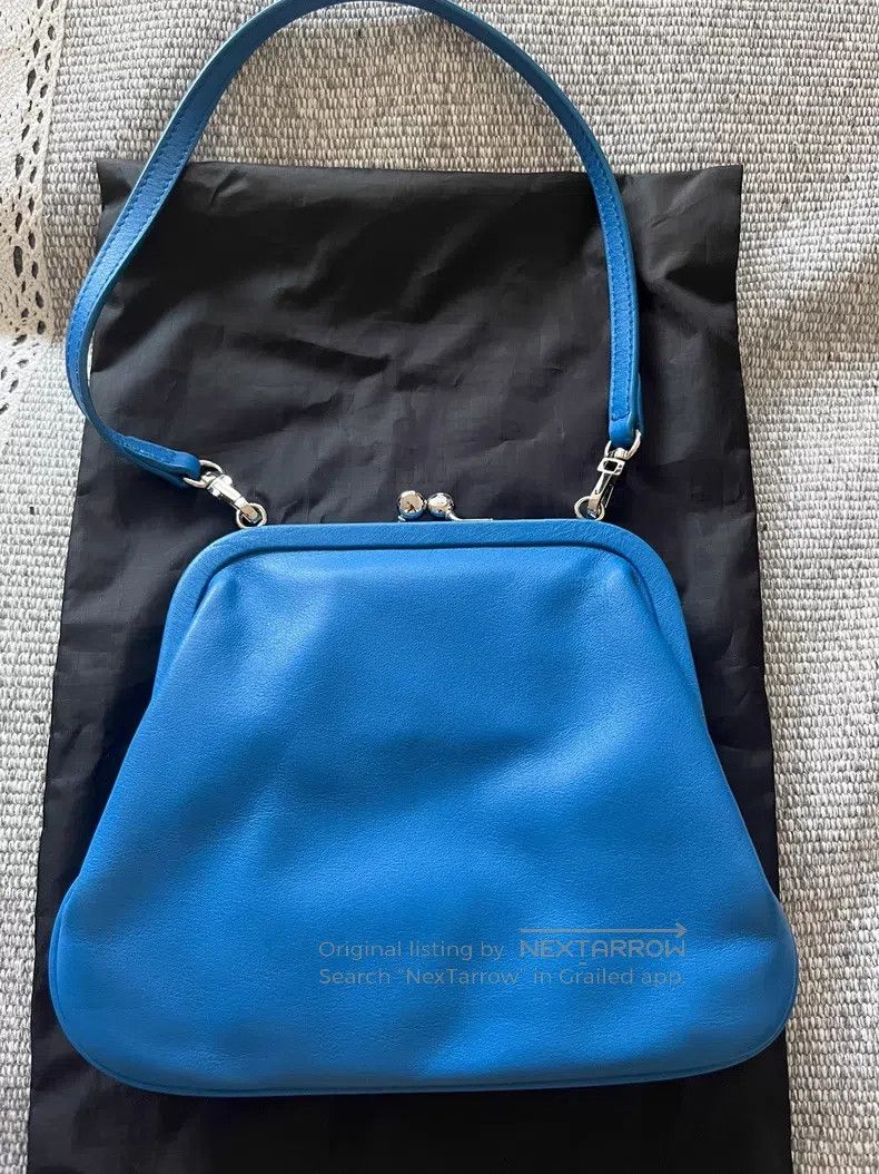 Vivienne Westwood Vivienne Westwood size os Saturn embossed dumpling arm-worn Size ONE SIZE - 5 Thumbnail
