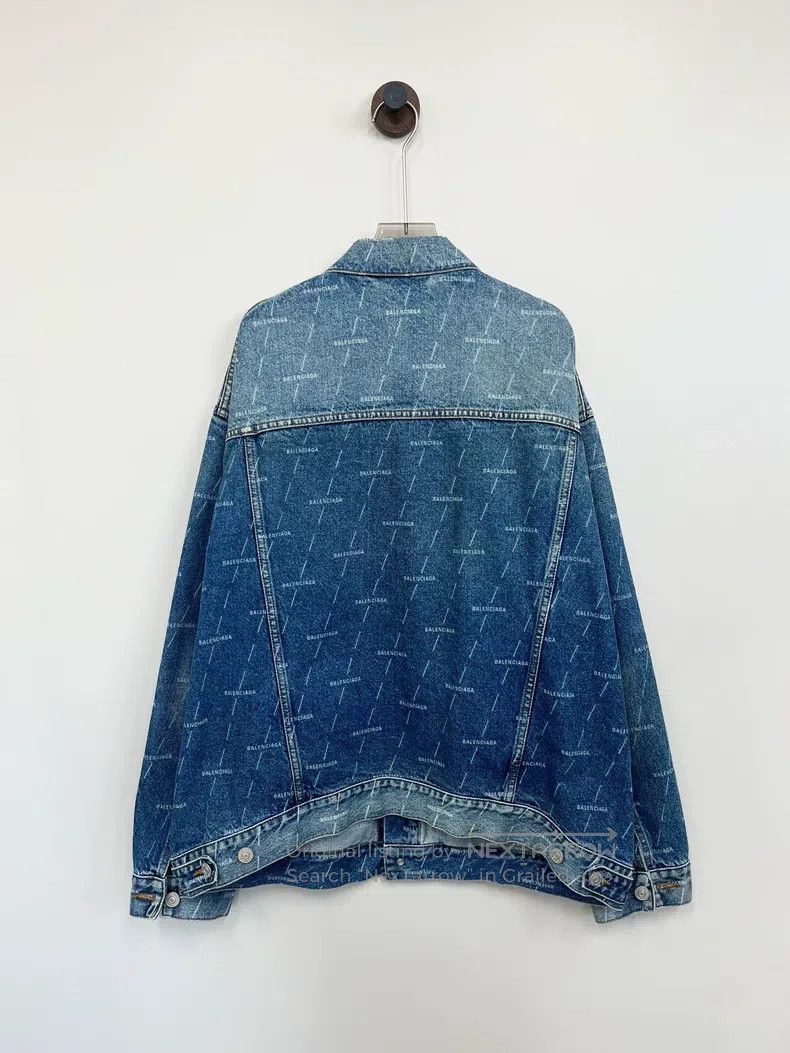 Balenciaga Balenciaga Blue denim jacket with full logo letter embroid Size XS / US 0-2 / IT 36-38 - 2 Thumbnail