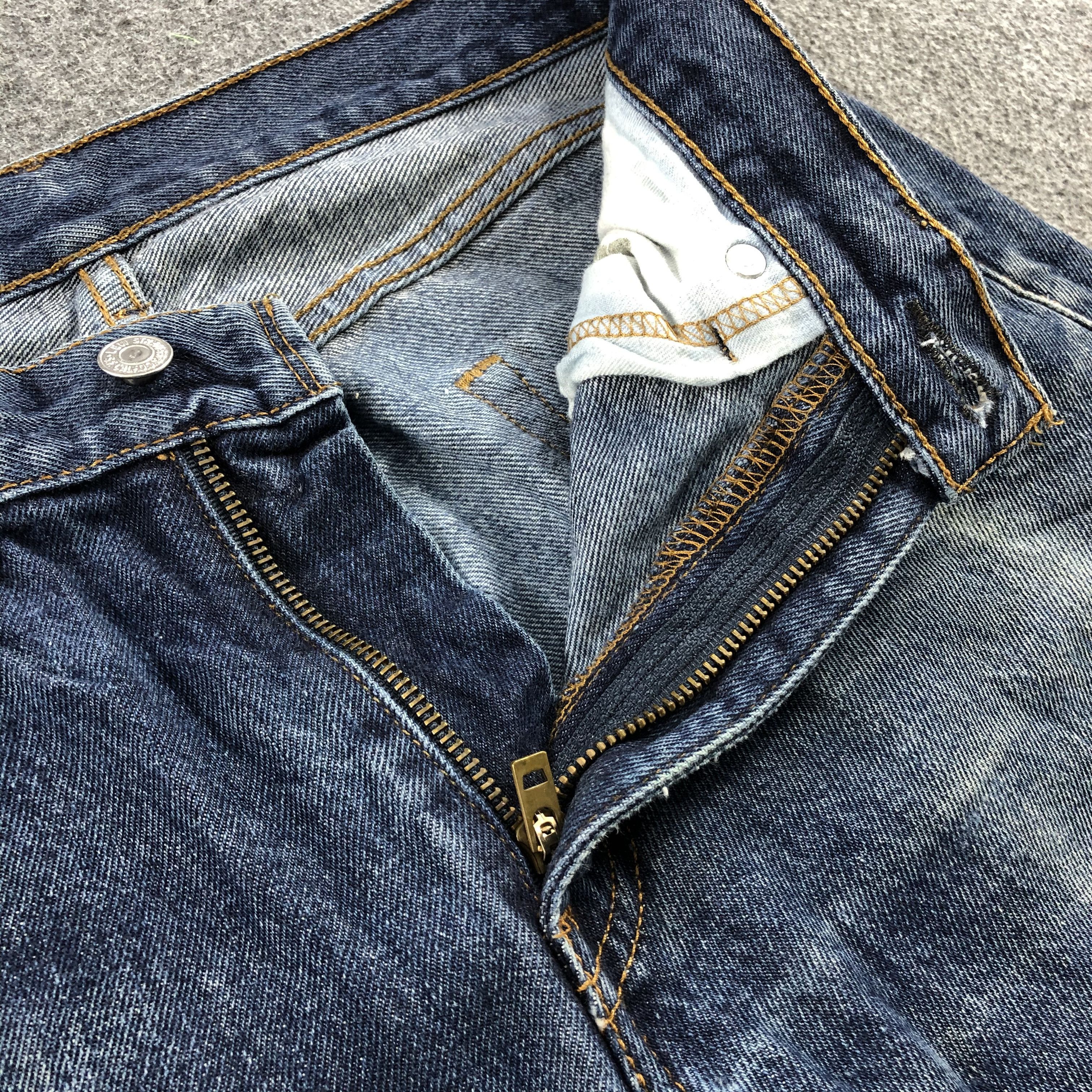 Levi's Vintage Blue Wash Levis 505 Jeans-J1541 Size US 30 / EU 46 - 10 Thumbnail