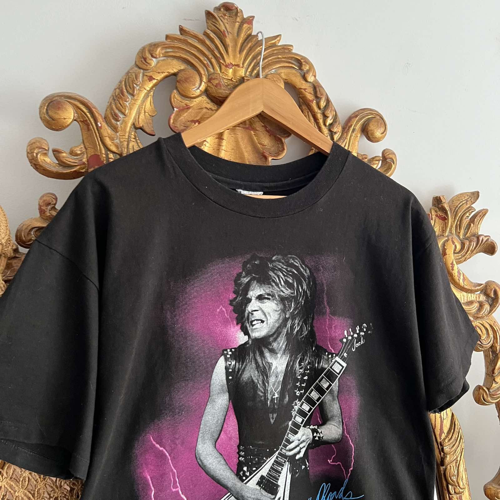 Band Tees × Vintage Vintage Randy Rhodes 1992 rock tshirt 90s Sz L Size US L / EU 52-54 / 3 - 2 Thumbnail