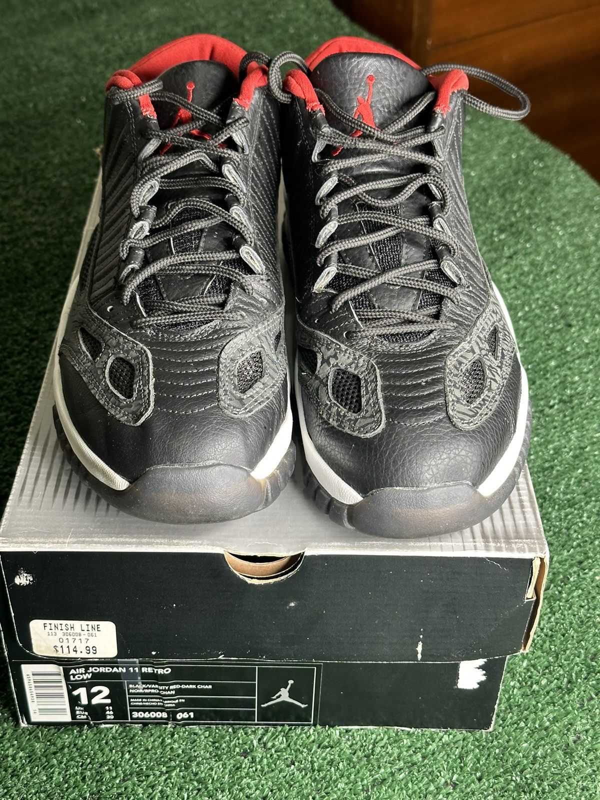 Jordan Brand Jordan 11 “bred” ‘02 men’s size 12 Size US 12 / EU 45 - 1 Thumbnail