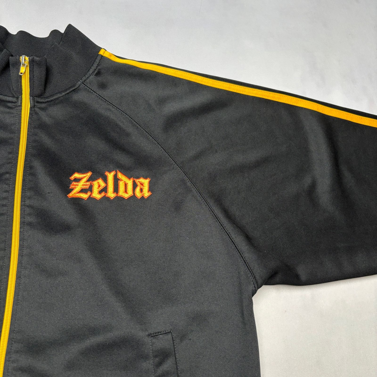 Nintendo Vintage 2004 Nintendo Zelda Olde School Link Jacket Large Size US L / EU 52-54 / 3 - 4 Thumbnail