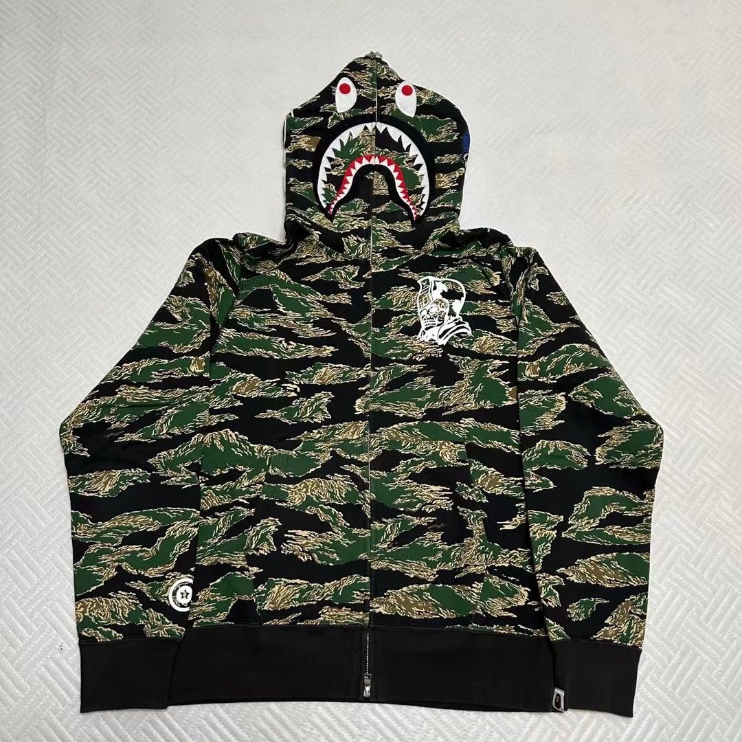 Bape BAPE LIMIED FULL ZIP HOODIE Size US L / EU 52-54 / 3 - 1 Thumbnail