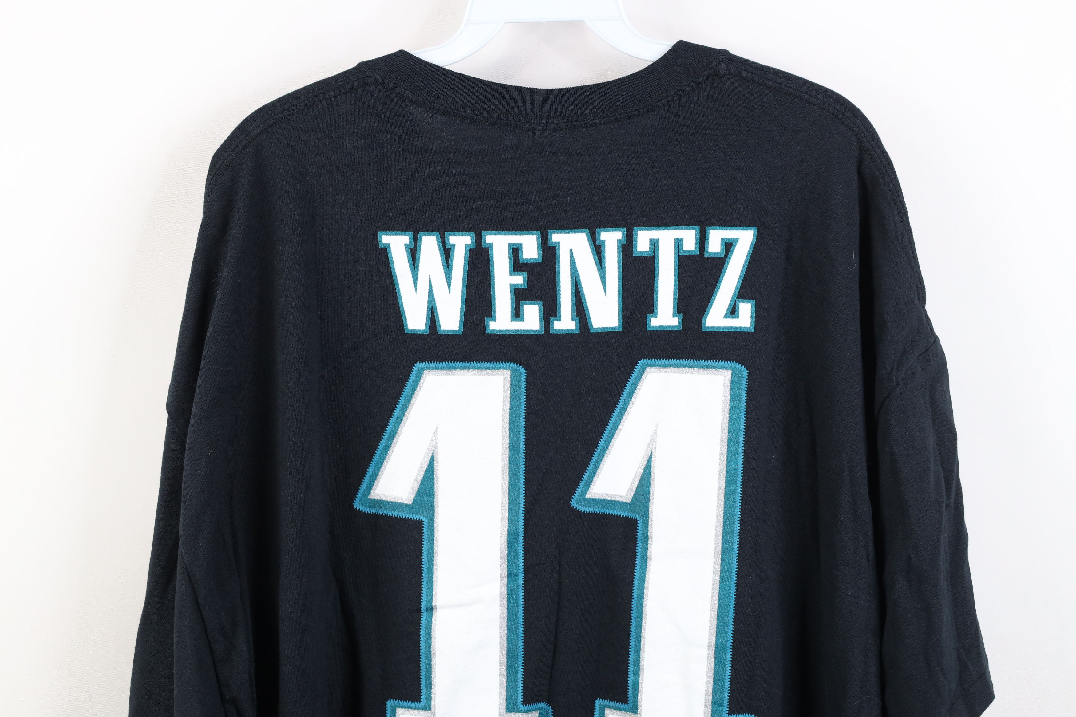 Vintage New Super Carson Wentz Philadelphia Eagles Jersey T-Shirt Size US XXL / EU 58 / 5 - 13 Thumbnail