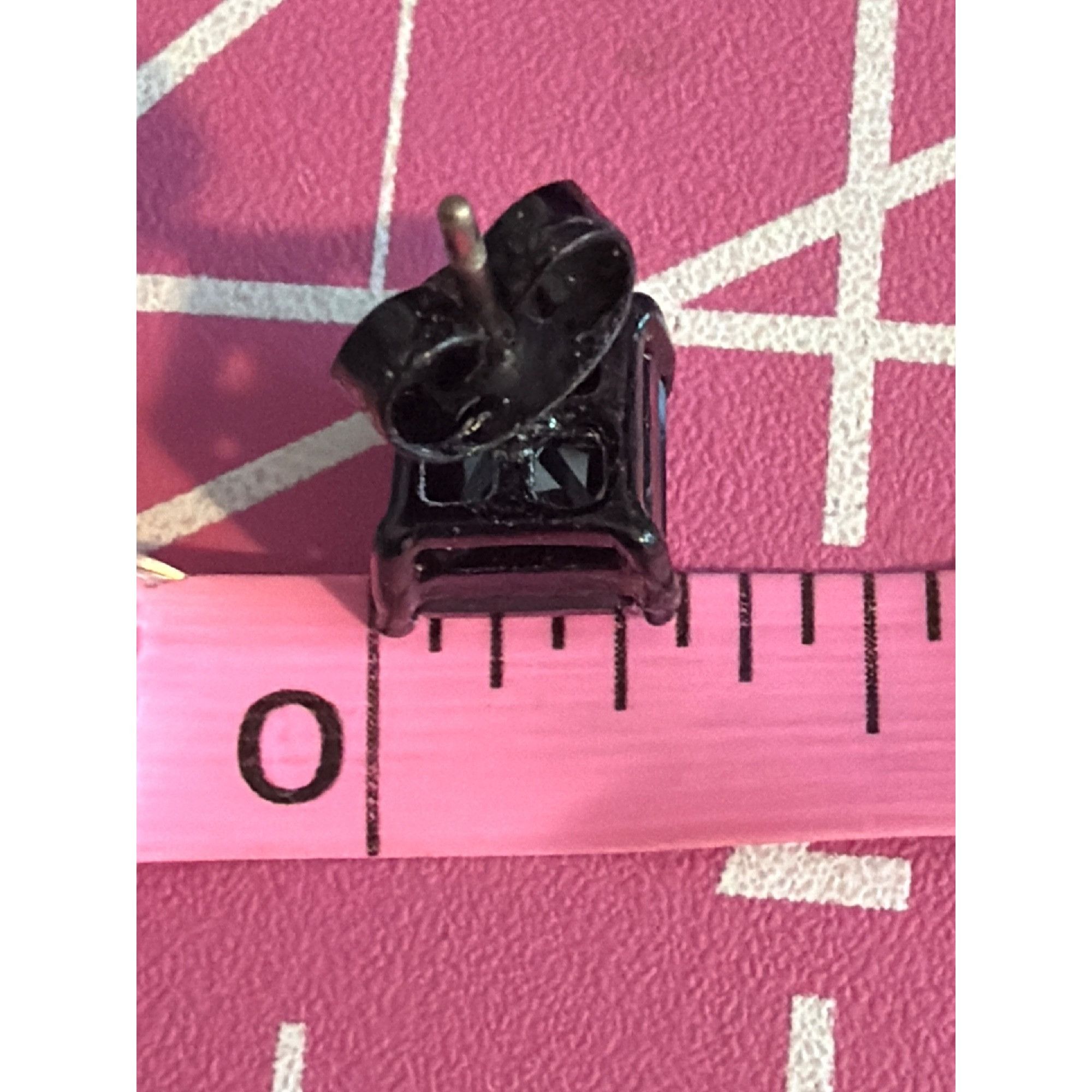 Other Vintage Black Cubic Zirconia Princess Stud Earrings 5/8" Wei Size ONE SIZE - 4 Thumbnail