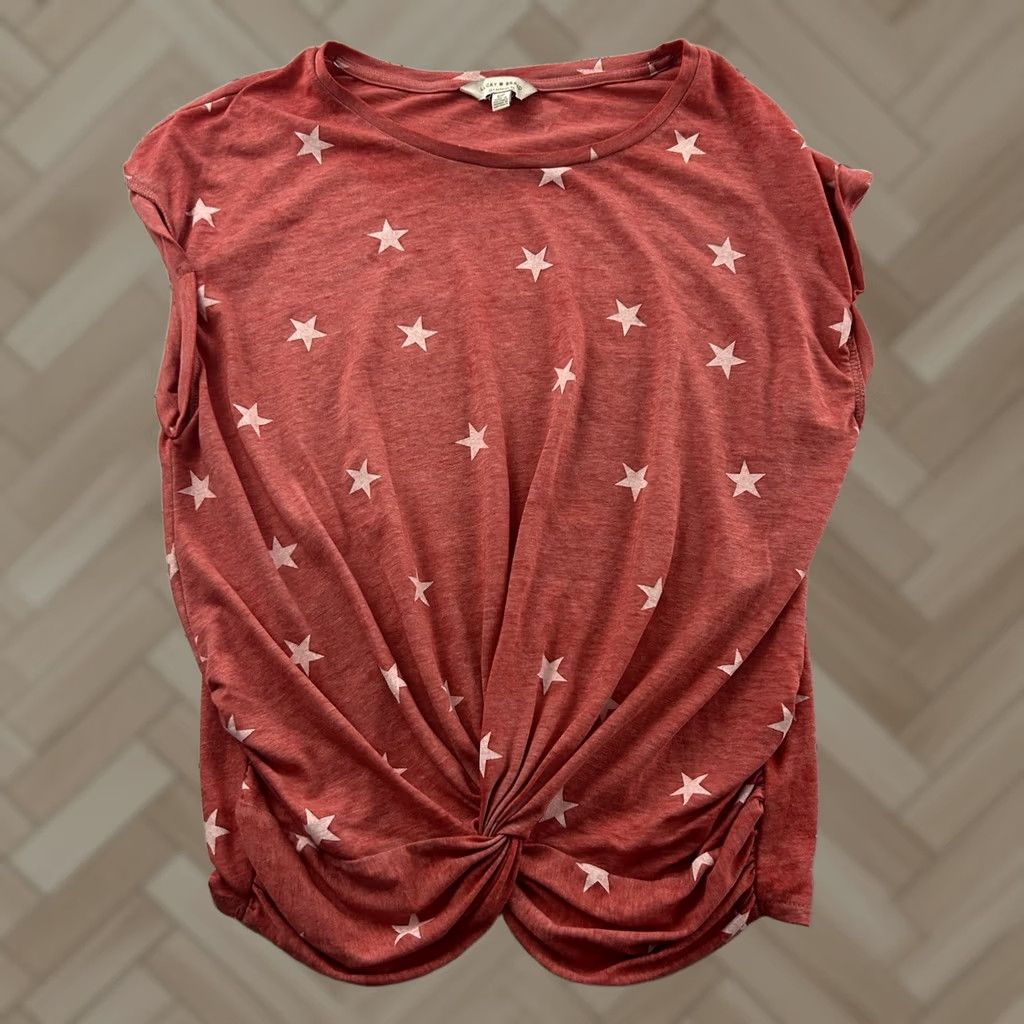Lucky Brand Lucky Brand Star Print Tie Front Short Sleeve Top Womens S Red Shirt Stars Short Sleeve Tie Front T-Shirt Mens? Size S / US 4 / IT 40 - 1 Thumbnail