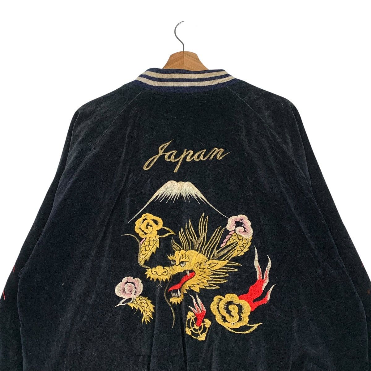 Japanese Brand Japanese Brand Velvet Dragon Sukajan Jacket Size US M / EU 48-50 / 2 - 8 Thumbnail