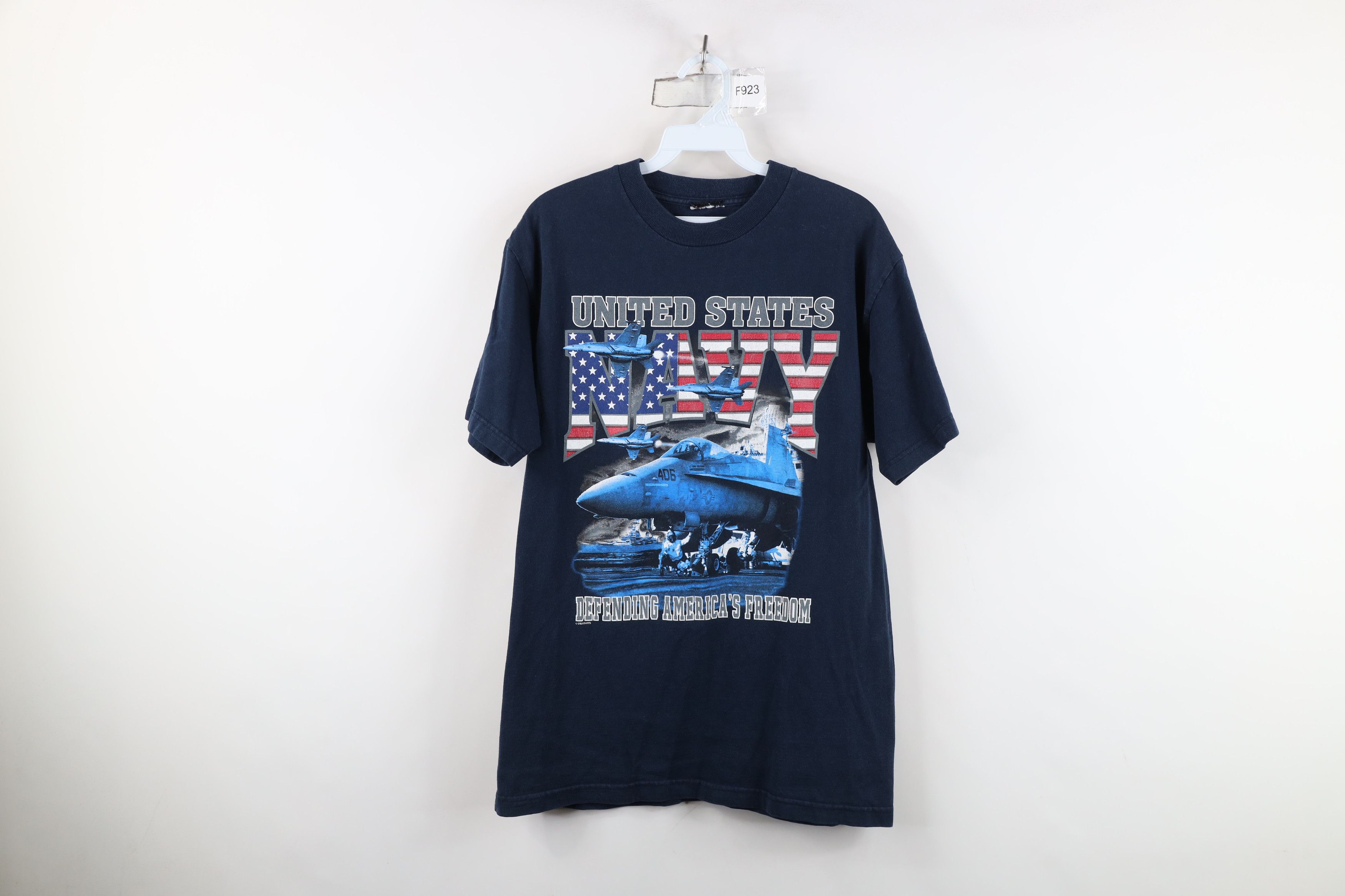 Vintage Vintage 90s United States Navy Military Short Sleeve T-Shirt Size US M / EU 48-50 / 2 - 1 Thumbnail