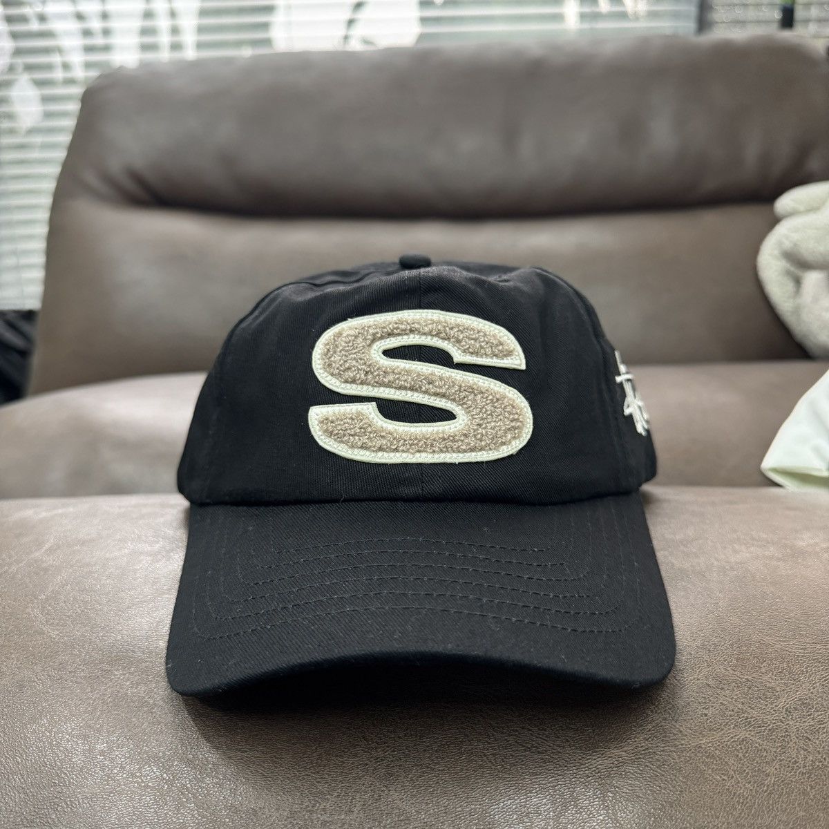 Stussy × Travis Scott Stussy Chenille S Low Pro Cap Brown | Grailed