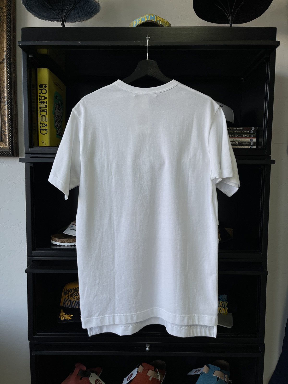 Comme des Garcons SHIRT Comme Des Garçons SHIRT Big Strawberry Tee Size US L / EU 52-54 / 3 - 3 Thumbnail