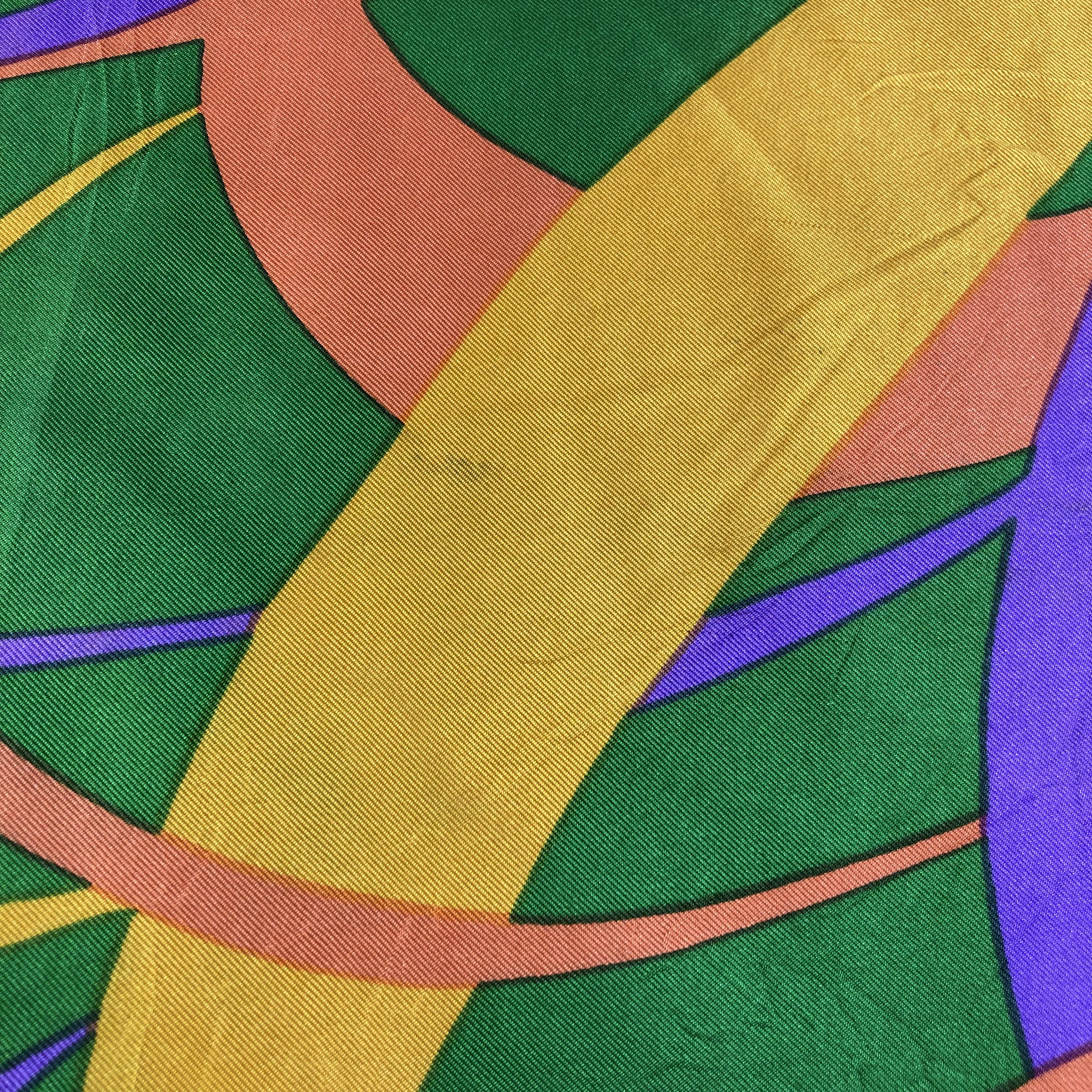 Japanese Brand Luxury Abstract Hand Rolled Silk Scarf M450 Size ONE SIZE - 5 Thumbnail