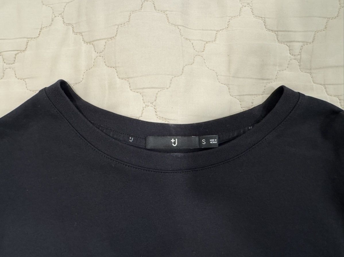 Jil Sander × Uniqlo Uniqlo x Jil Sander +J Supima® T-Shirt Black Size Small Size US S / EU 44-46 / 1 - 3 Thumbnail