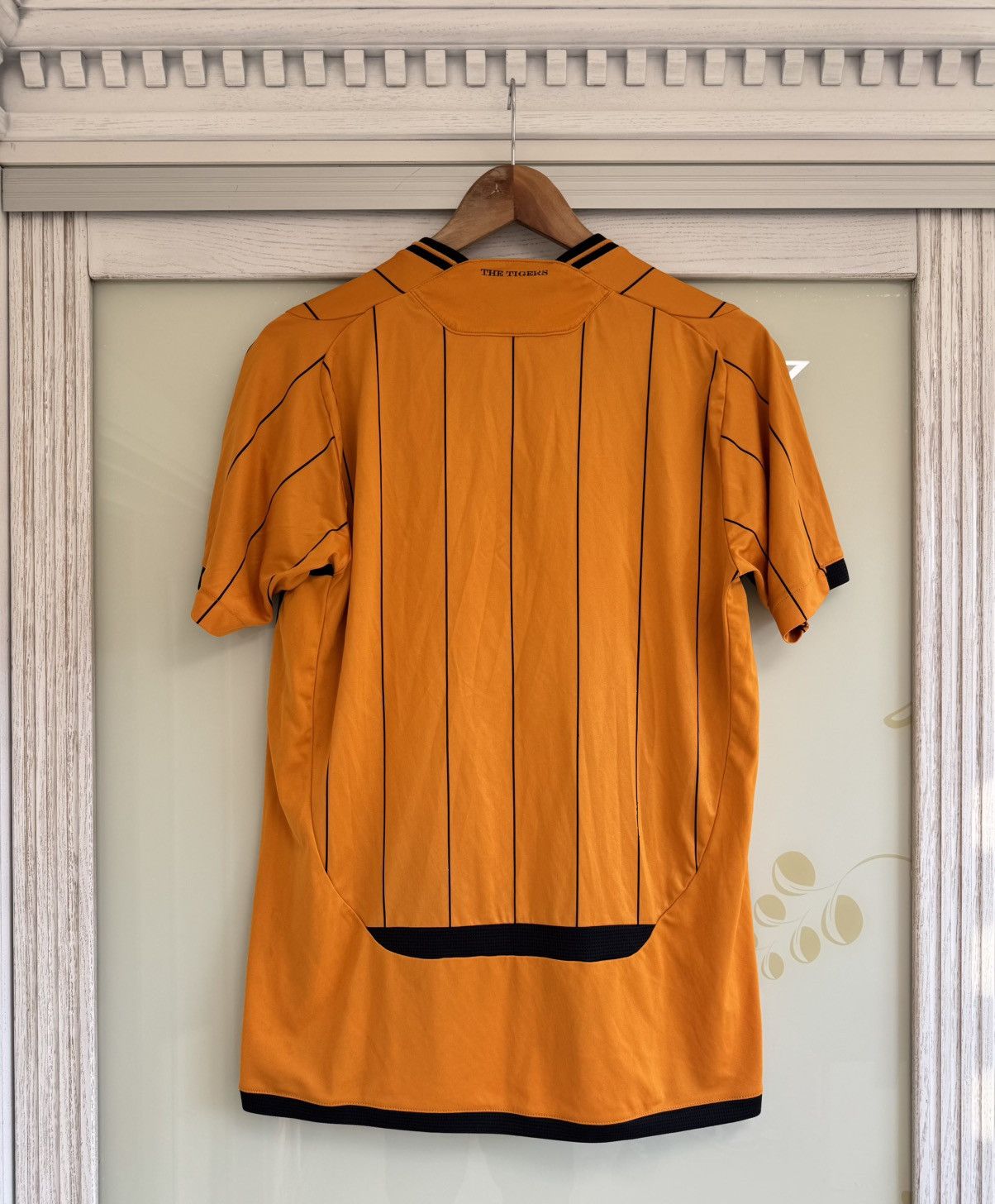 Umbro Hull City 2009-2010 Home Soccer Jersey Football Kit Shirt Size US M / EU 48-50 / 2 - 2 Thumbnail