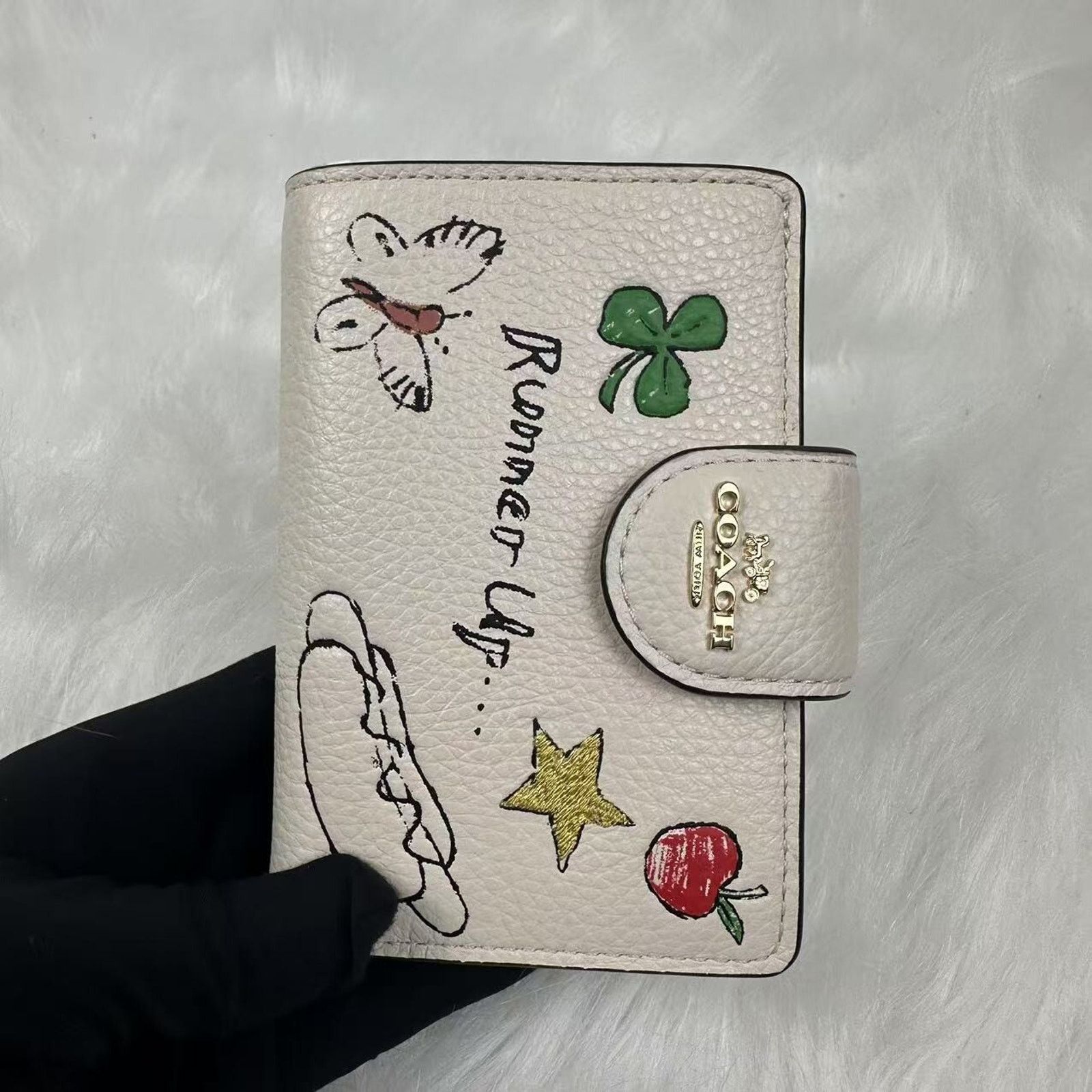 Coach Coach Medium Corner Zip Wallet With Sketch Print Chalk NWT Size ONE SIZE - 2 Thumbnail