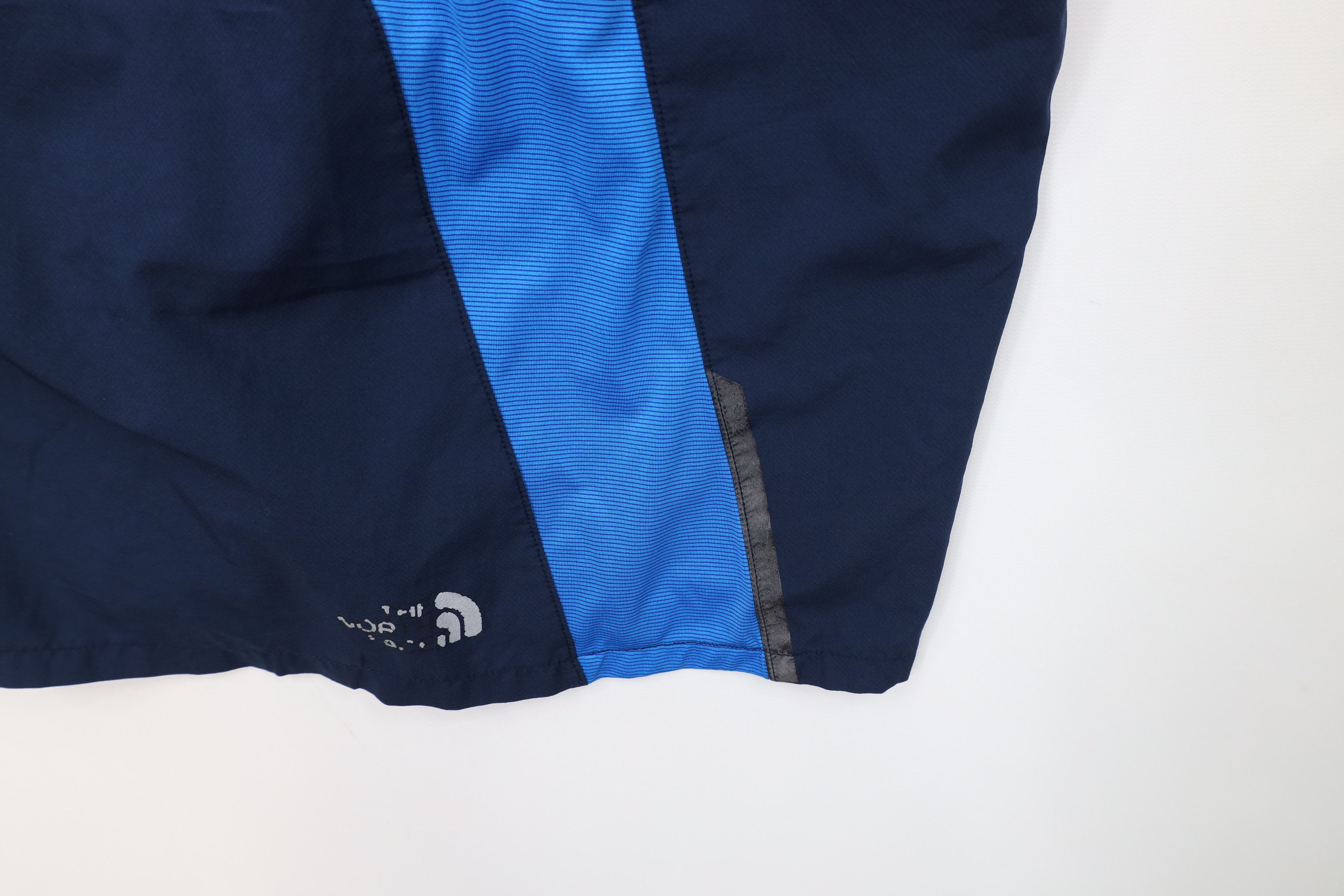 The North Face The North Face Reflective Lined Running Jogging Shorts Size US 34 / EU 50 - 11 Thumbnail