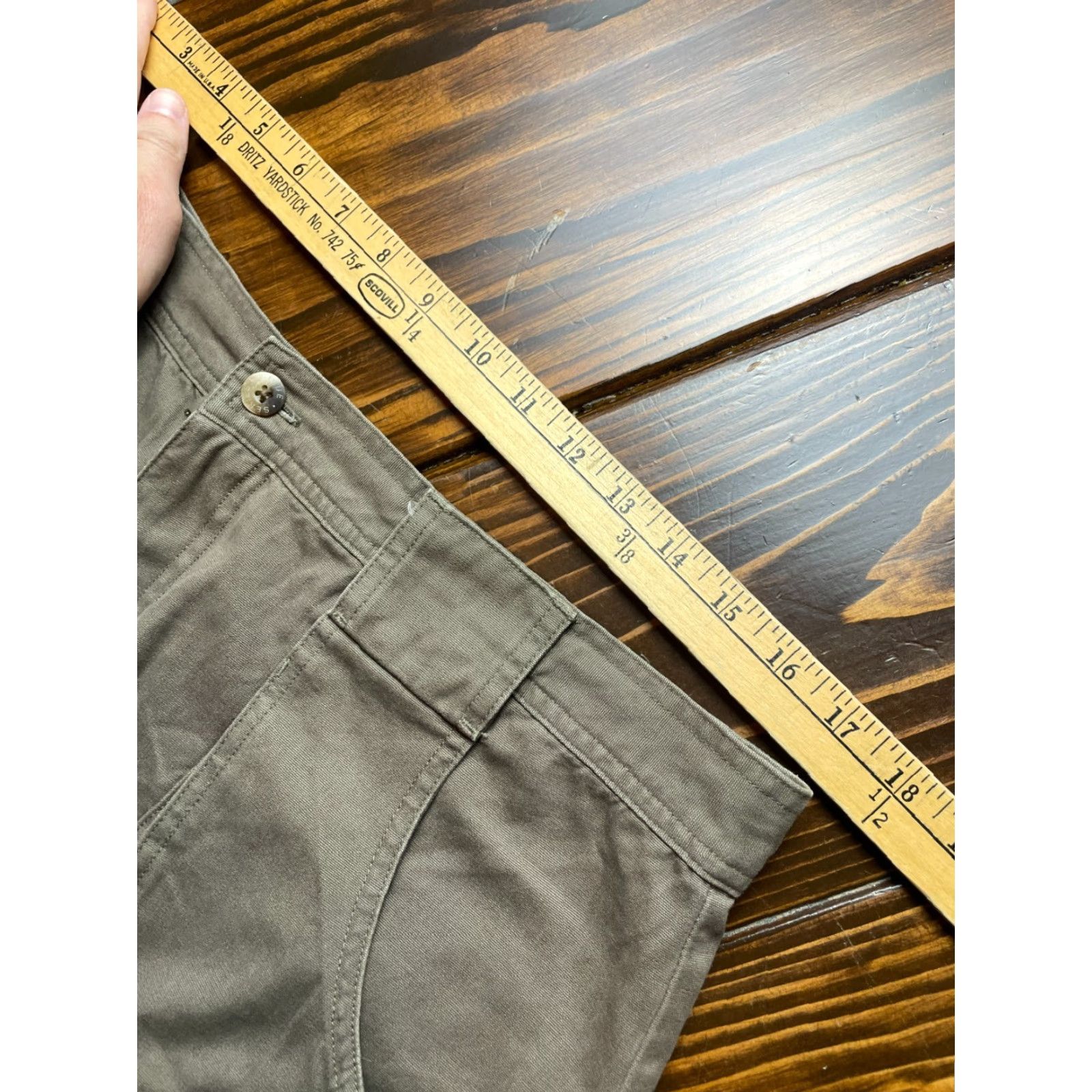Vintage Guide Series Shorts Mens Size 36 Green Cargo Pockets Casual Travel Cotton Flat Front Inseam 6in Regular Size US 36 / EU 52 - 4 Thumbnail