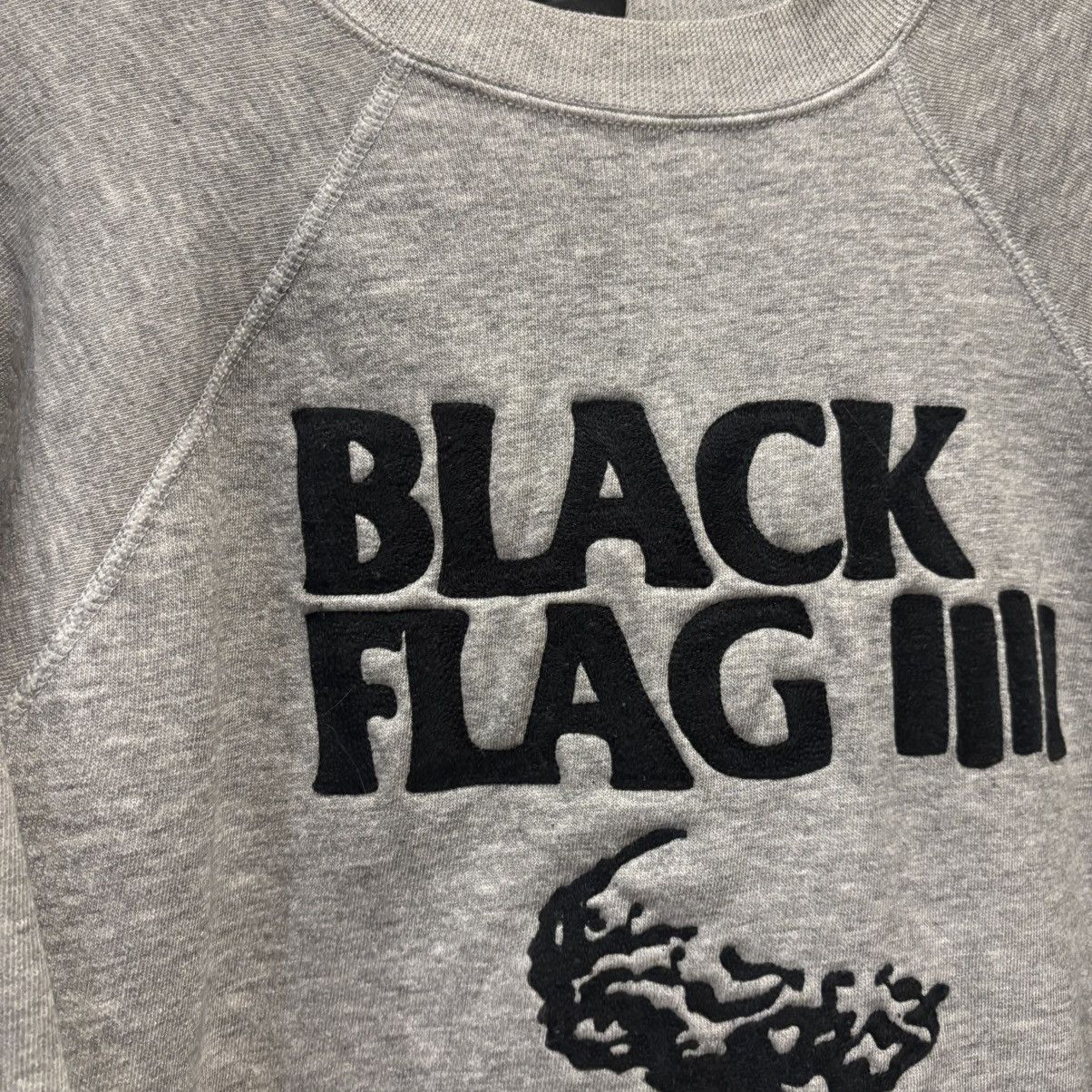 Vintage Vintage Chain stitched Black Flag Raglan Crewneck Sweatshirt Size US M / EU 48-50 / 2 - 2 Thumbnail
