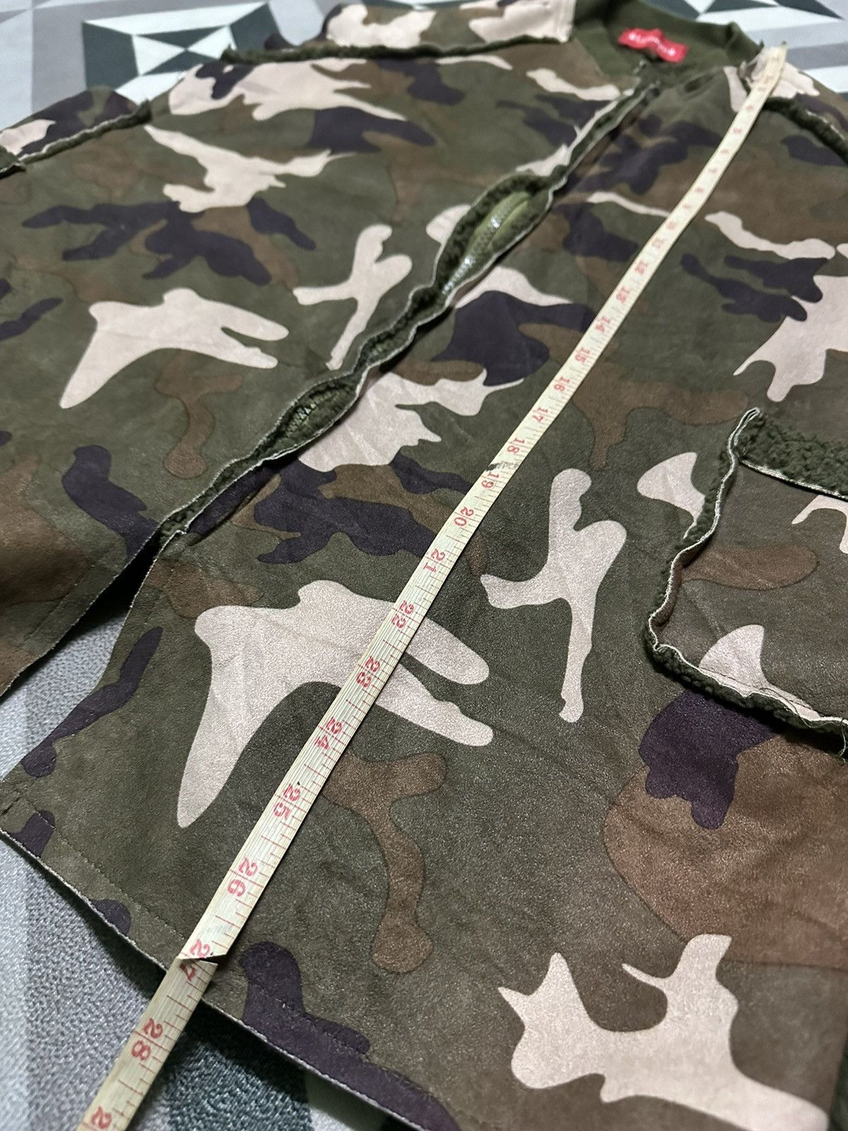Japanese Brand Camo jacket sleeveless Size US L / EU 52-54 / 3 - 8 Thumbnail